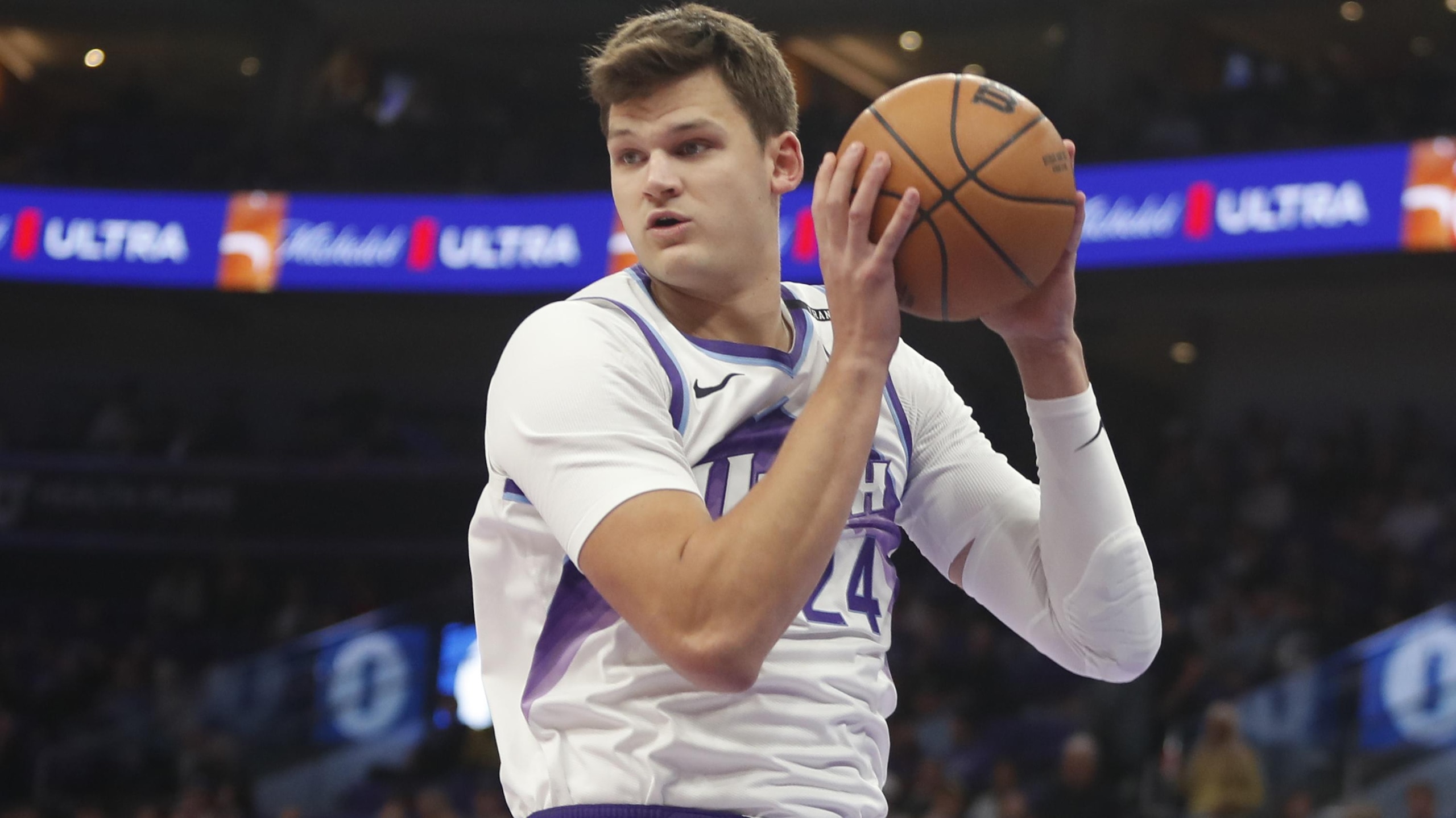 Los Angeles Clippers v Utah Jazz