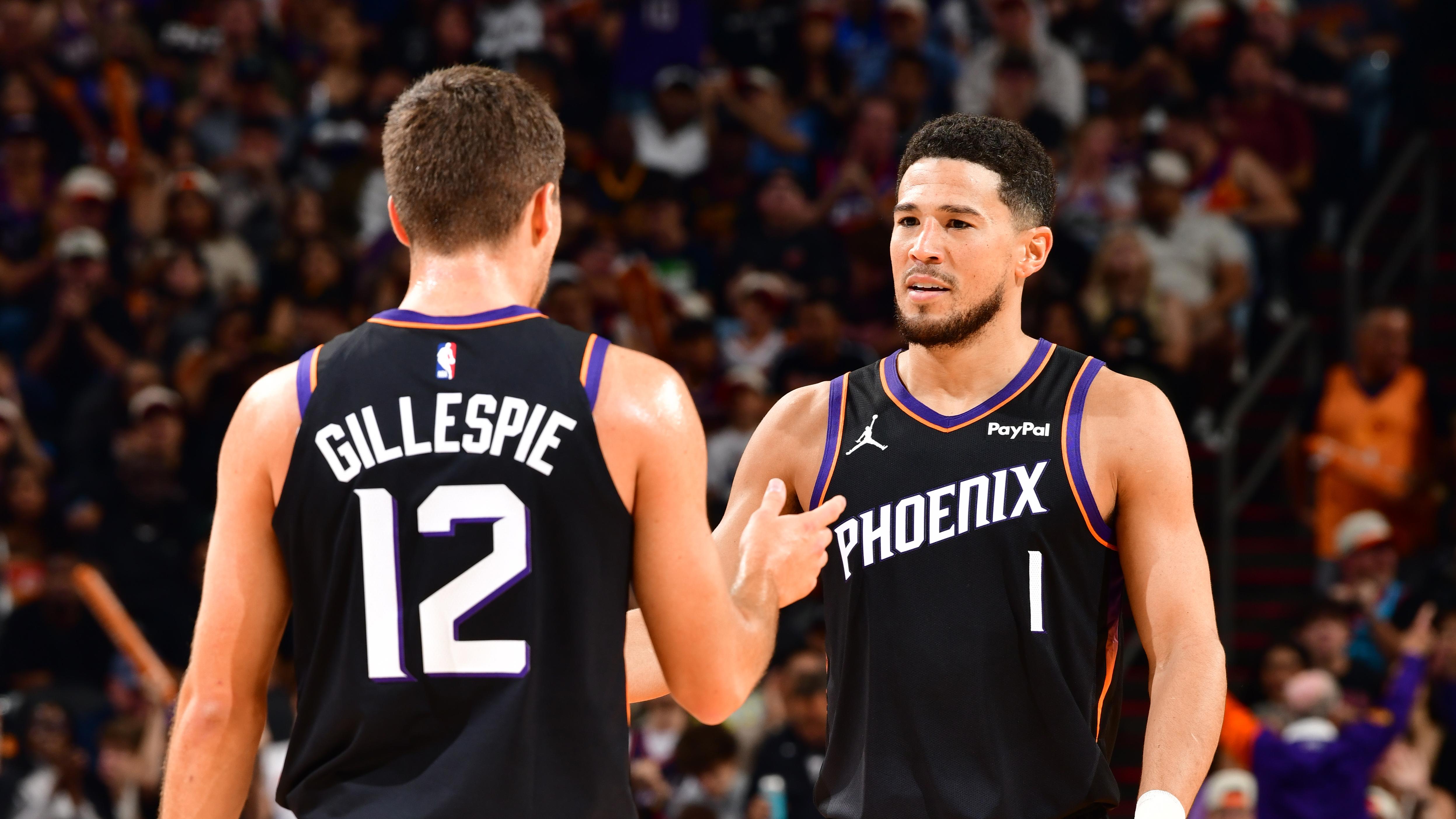 San Antonio Spurs v Phoenix Suns