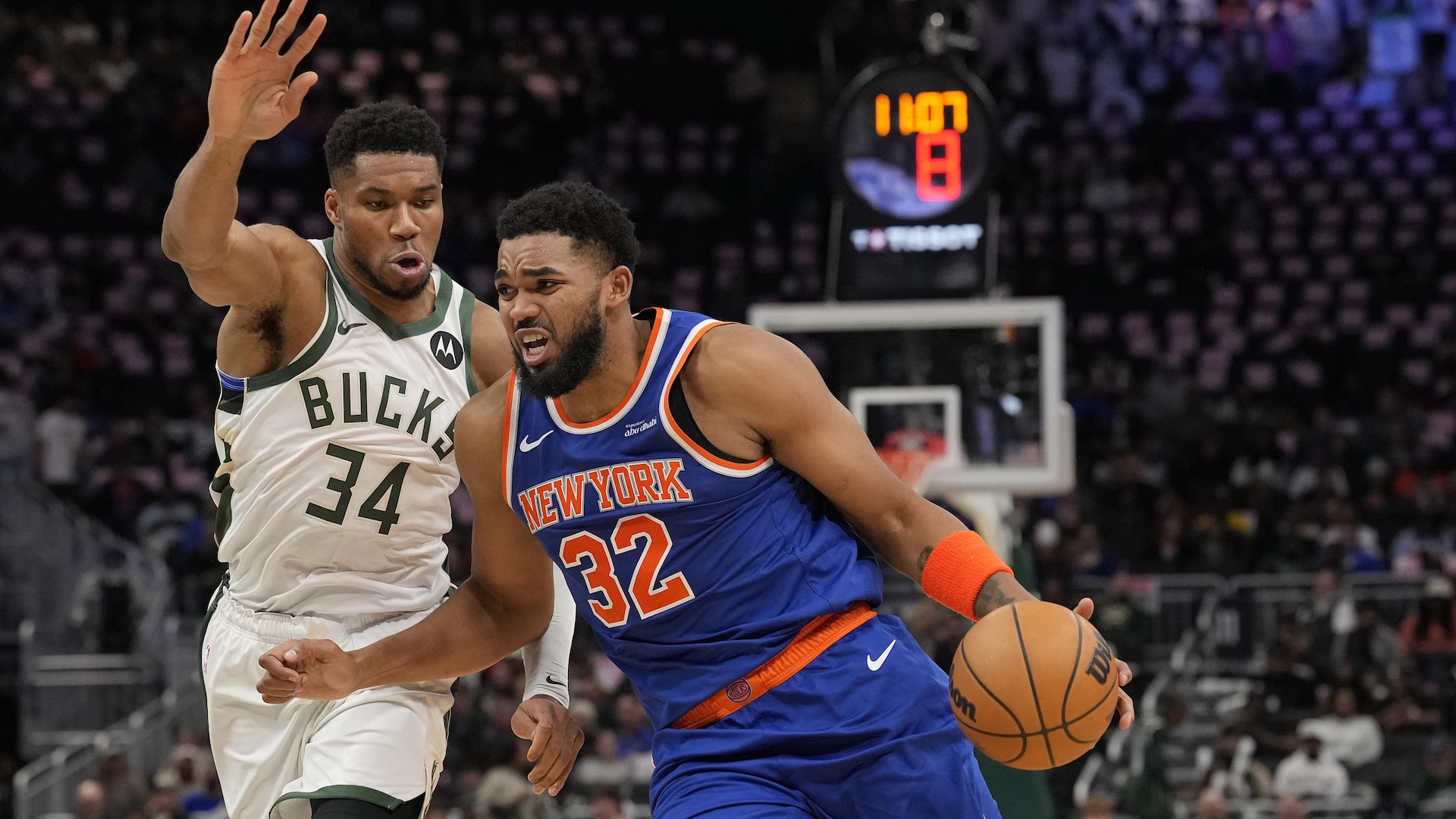 KAT's Reaction to Giannis Trade Rumors, Contract Uncertainty Revealed
