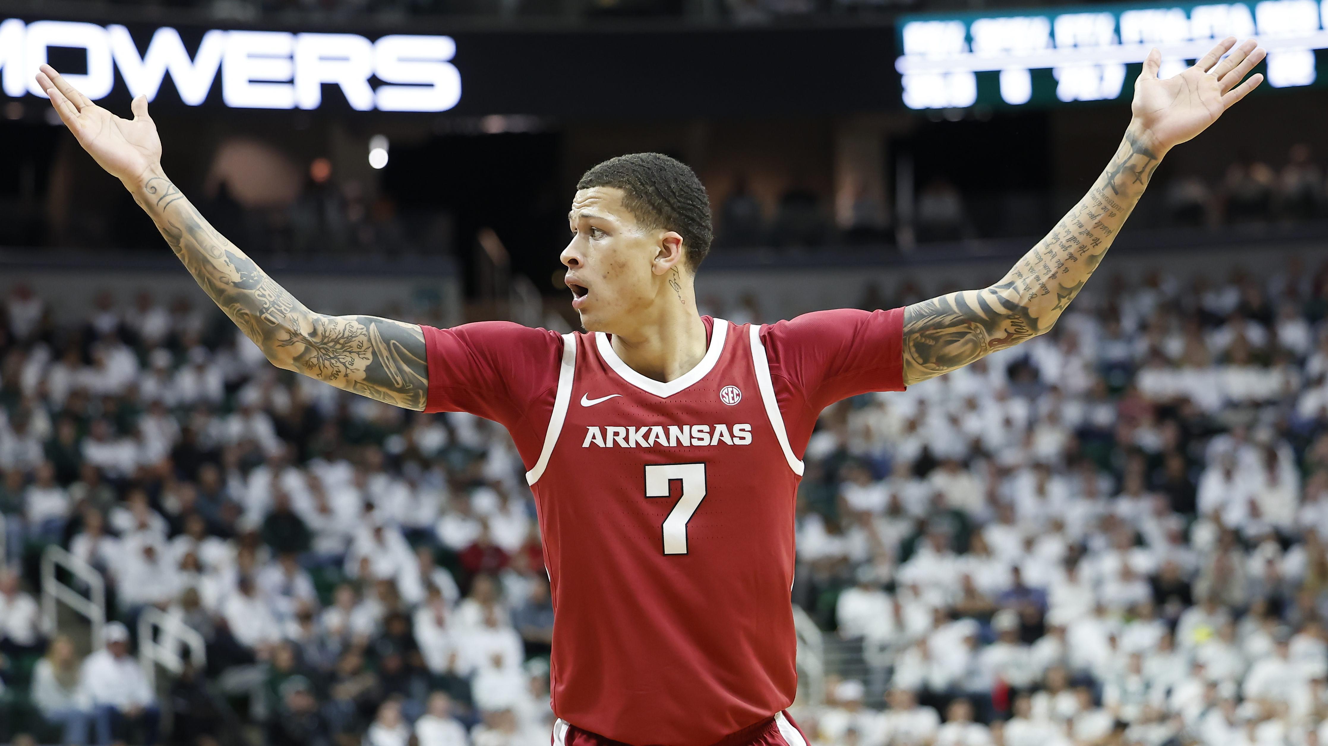 Arkansas v Michigan State Arkansas v Michigan State