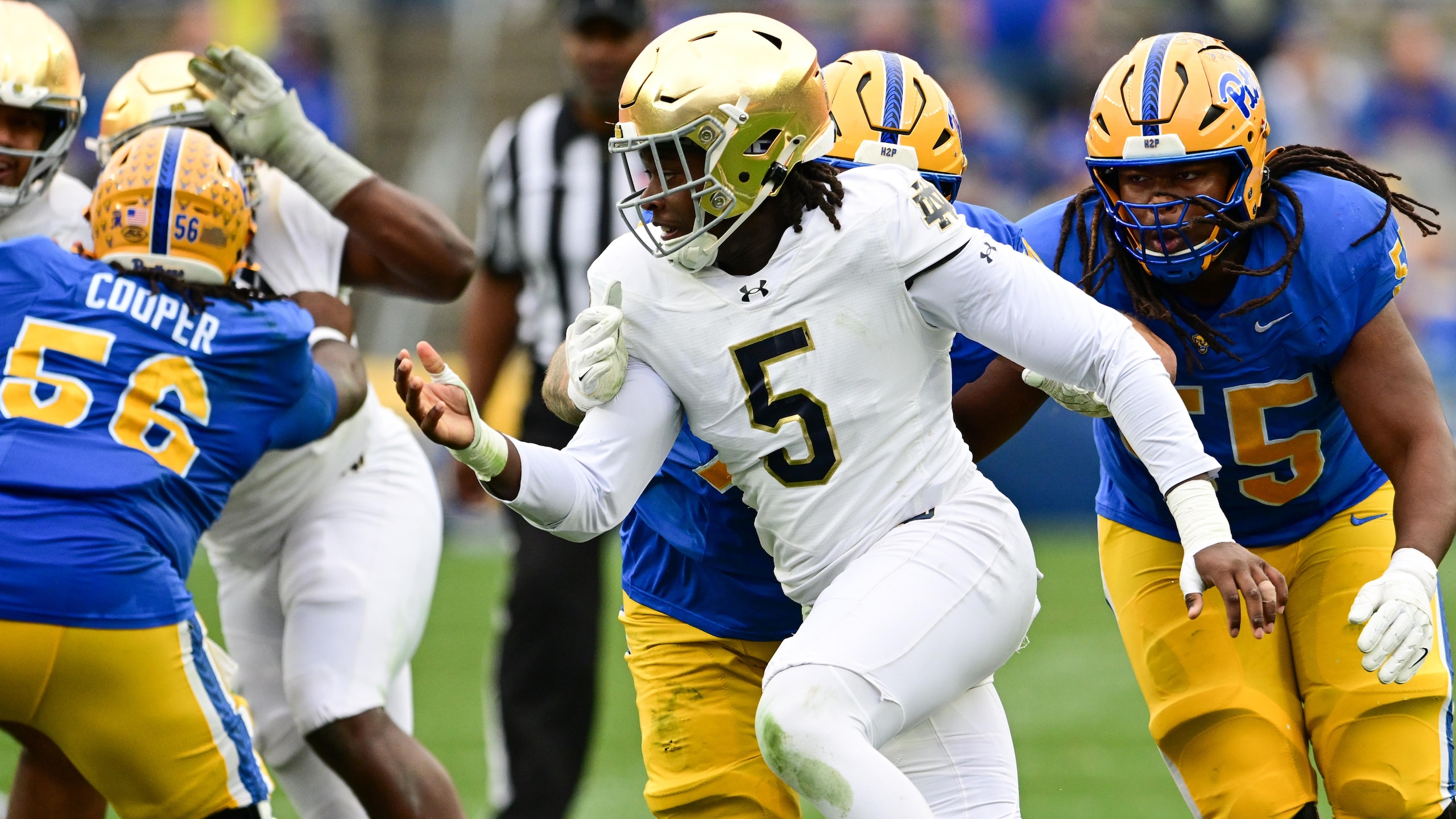 Notre Dame Fighting Irish v Pittsburgh Panthers
