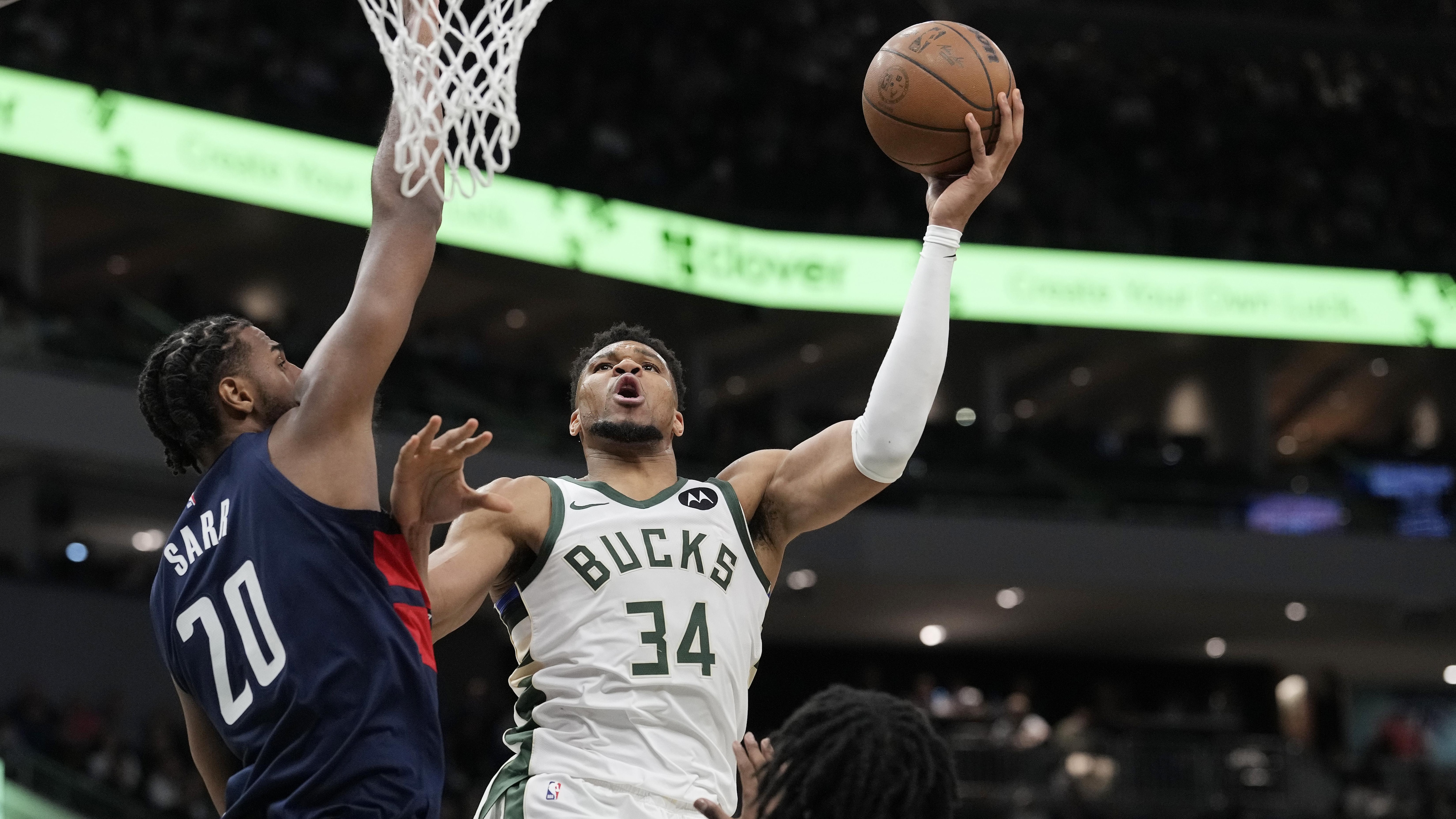 Washington Wizards v Milwaukee Bucks Washington Wizards v Milwaukee Bucks