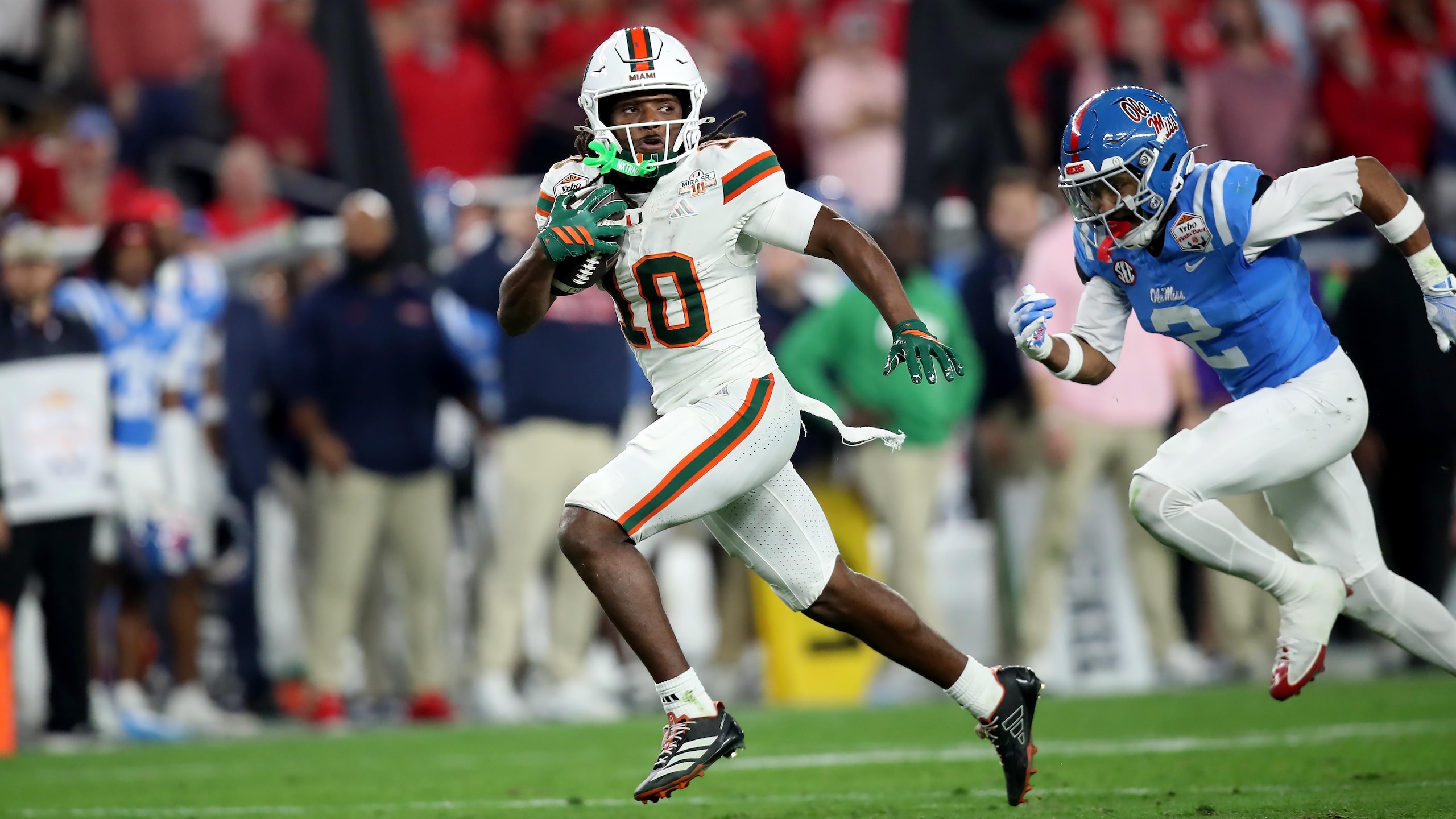 COLLEGE FOOTBALL: JAN 08 College Football Playoff Semifinal at the Vrbo Fiesta Bowl Miami vs Ole Miss