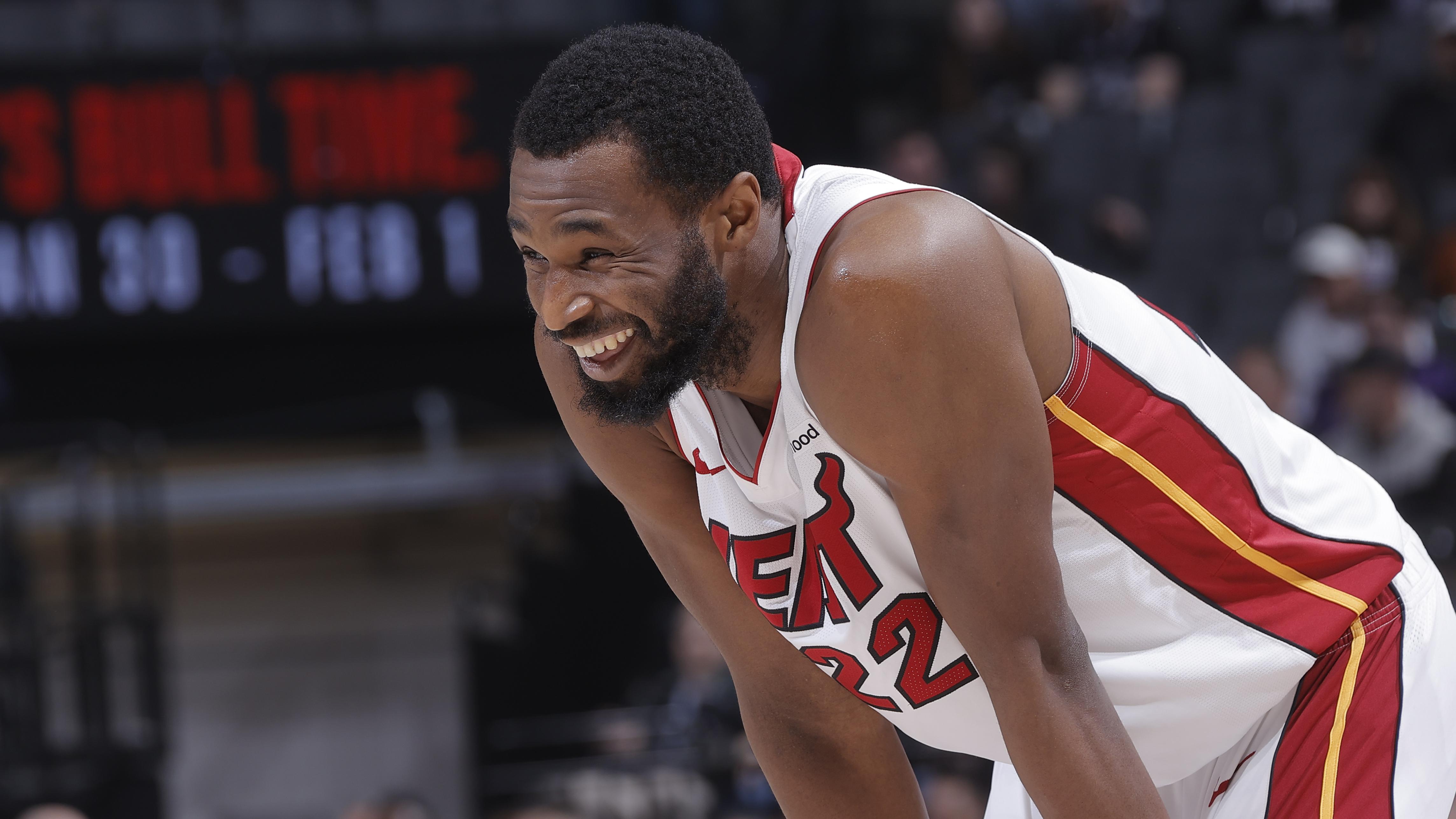 Miami Heat v Sacramento Kings
