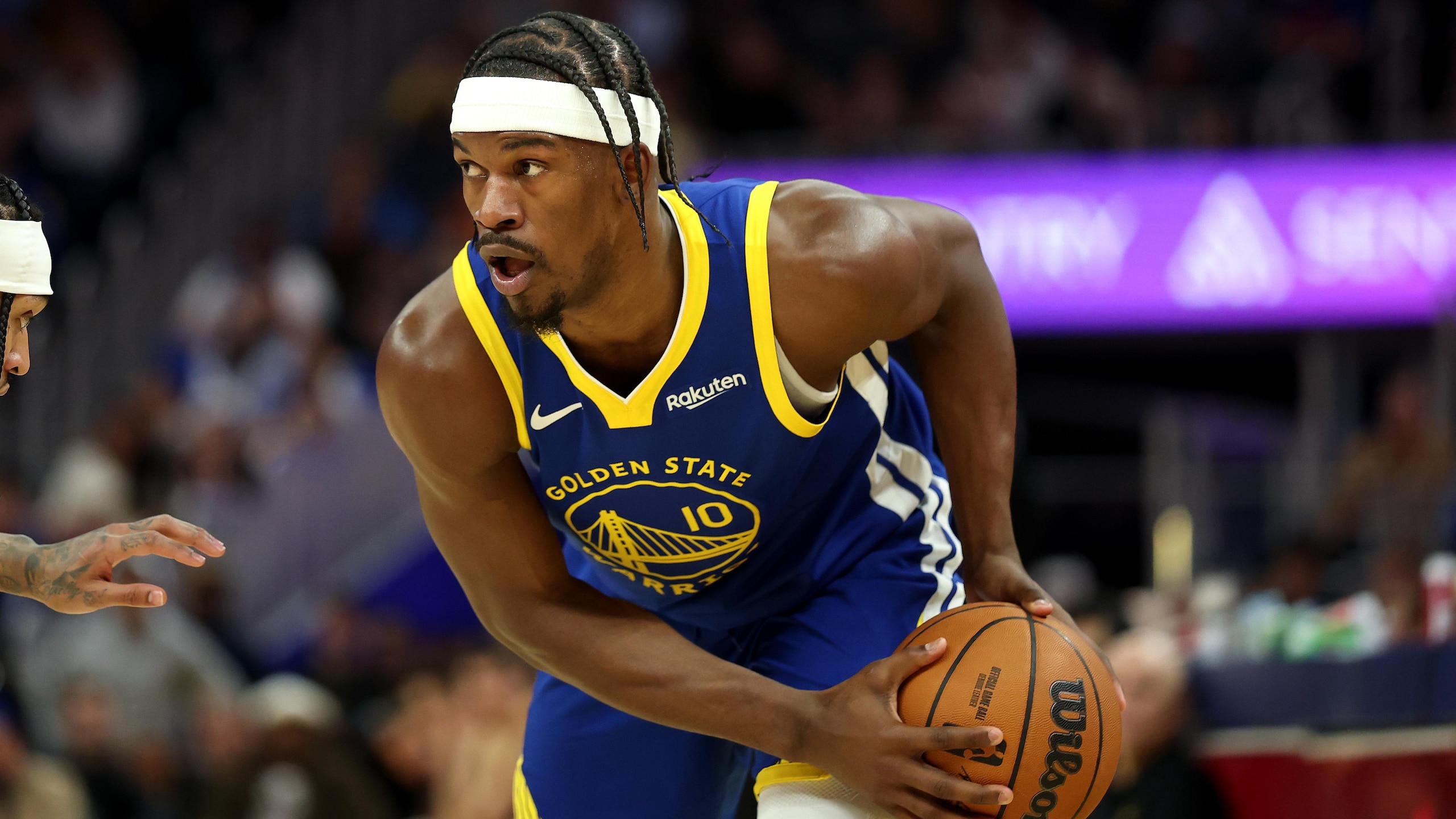 New York Knicks v Golden State Warriors