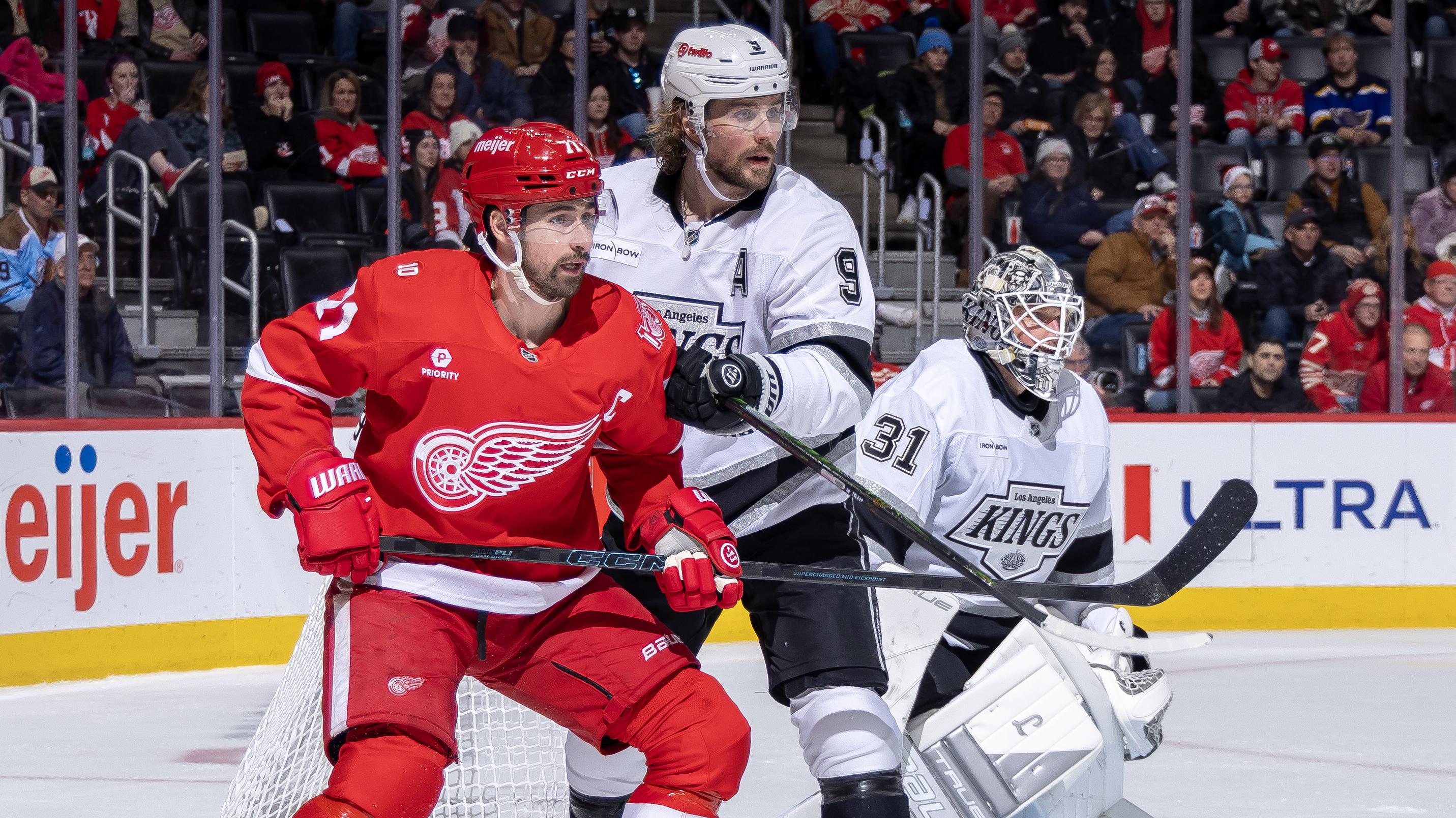 Los Angeles Kings v Detroit Red Wings