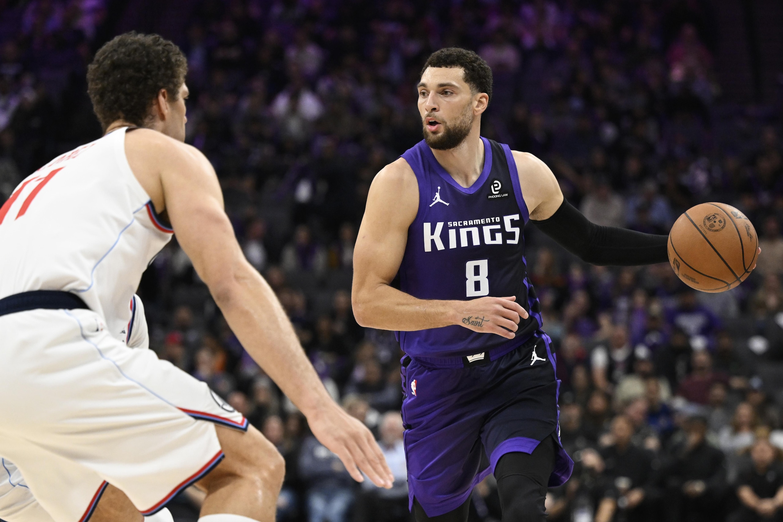 Los Angeles Clippers v Sacramento Kings