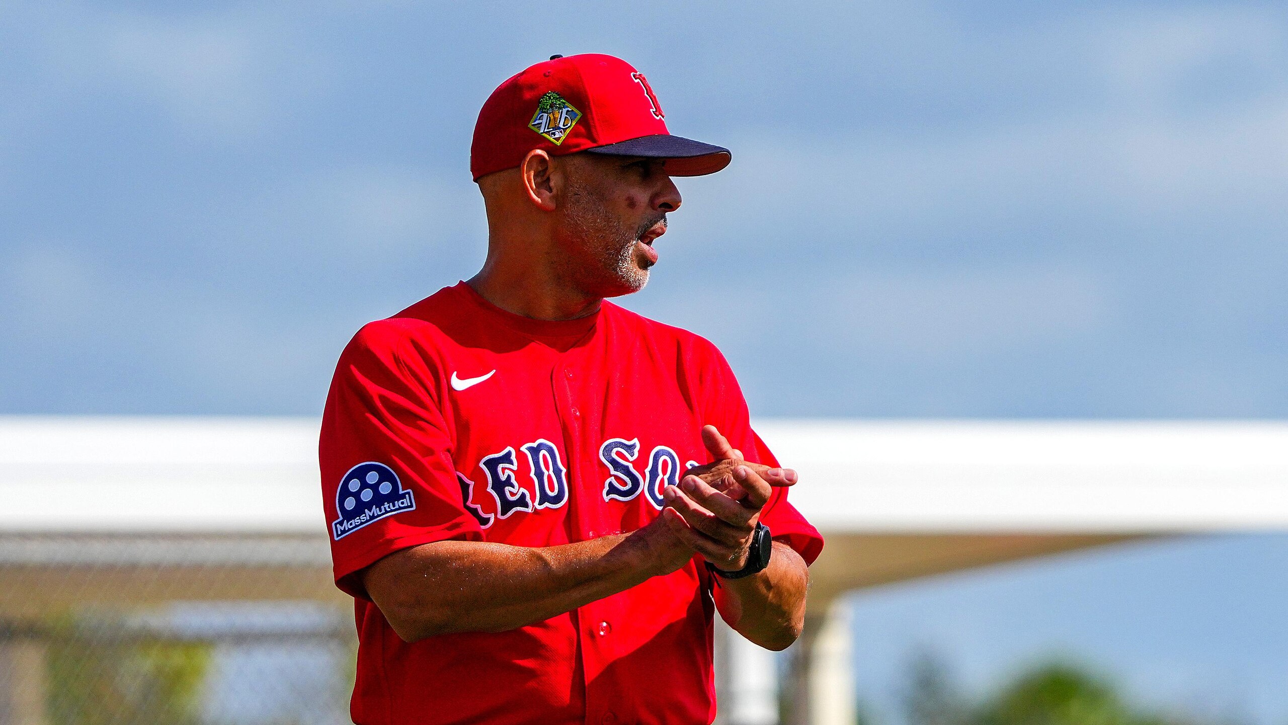 Red Sox convene emergency players' meeting amid MLBPA uncertainty Red Sox convene emergency players' meeting amid MLBPA uncertainty