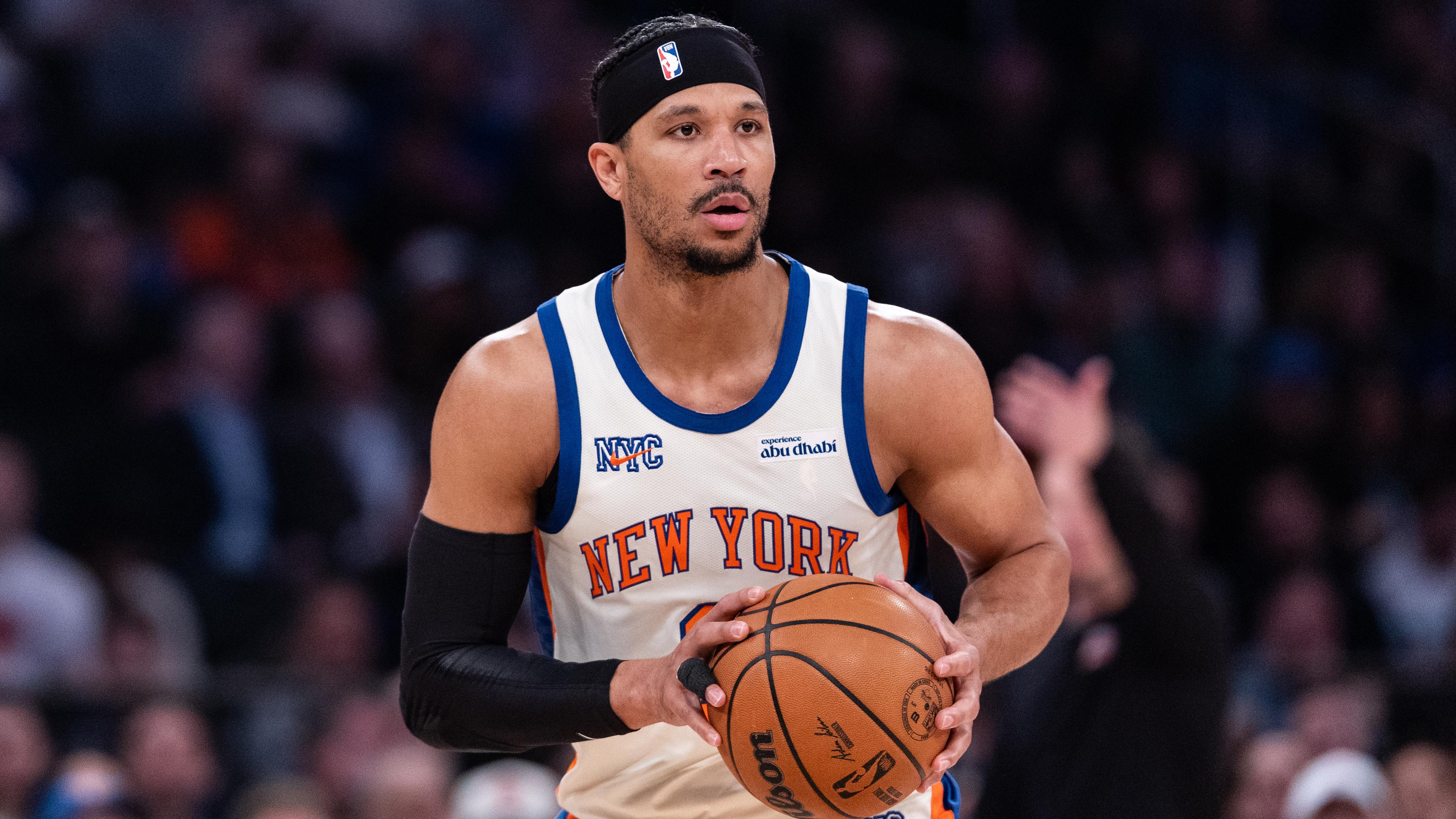 San Antonio Spurs v New York Knicks