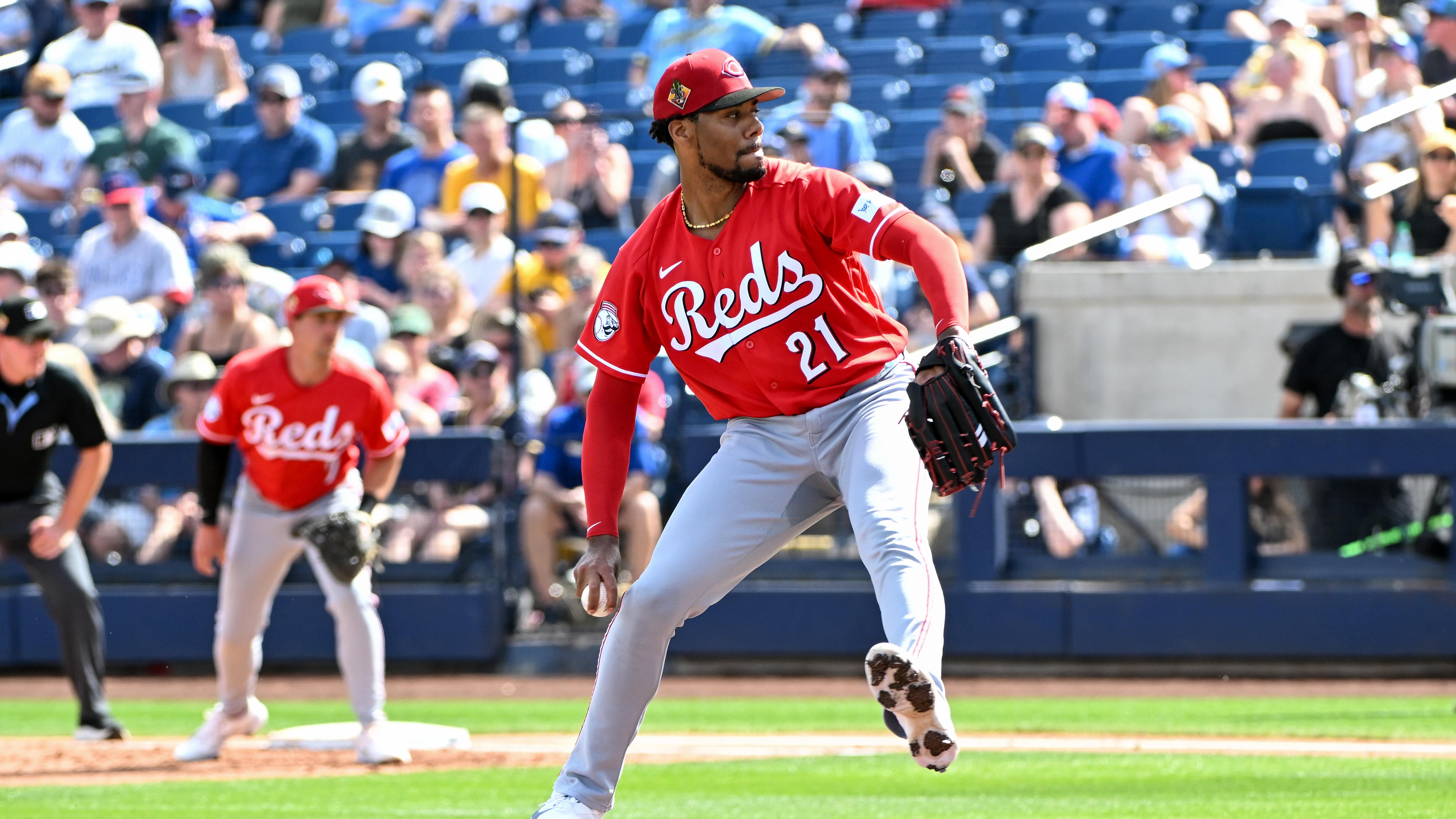 Cincinnati Reds v Milwaukee Brewers Cincinnati Reds v Milwaukee Brewers