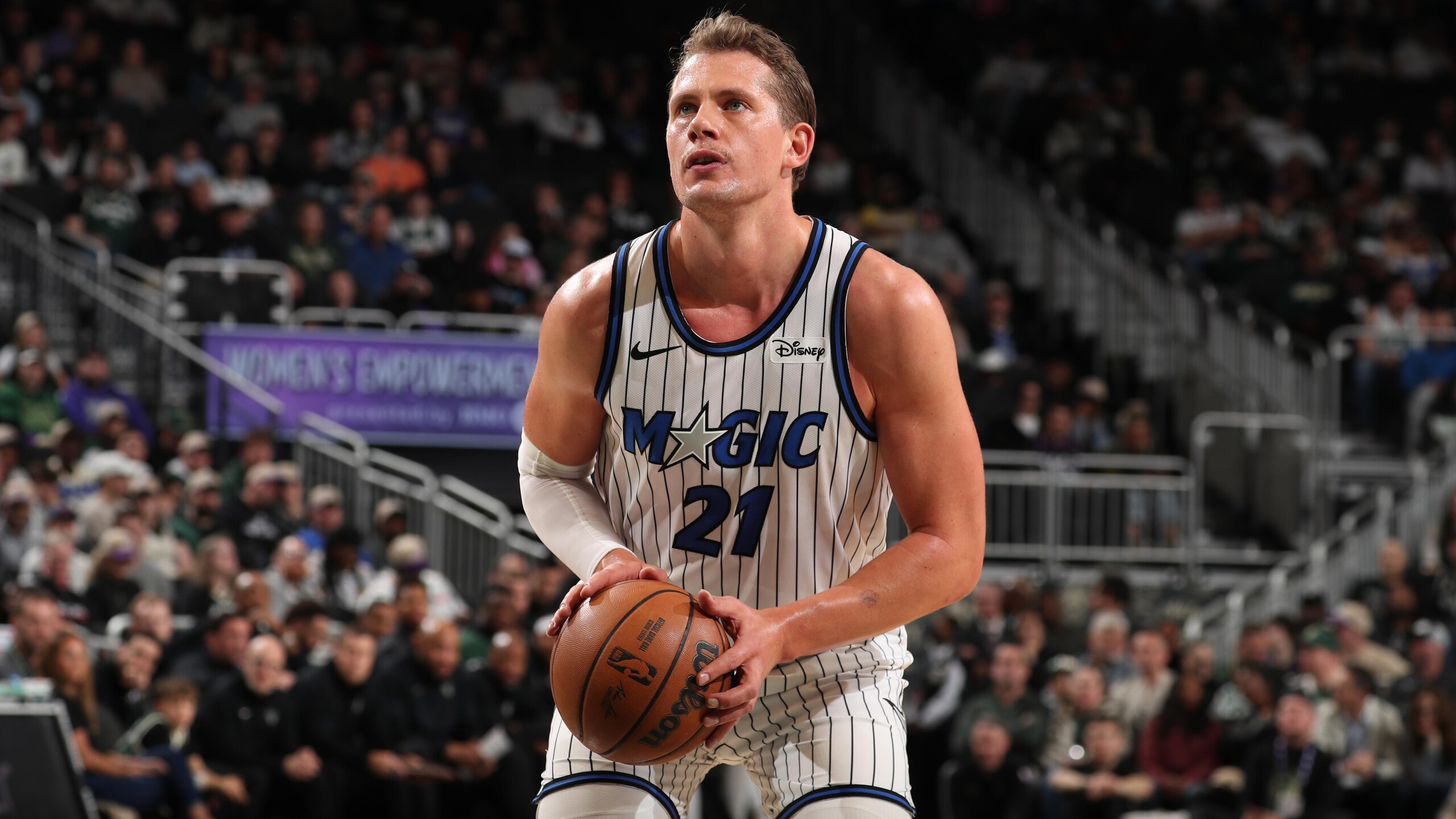 Orlando Magic v Milwaukee Bucks Orlando Magic v Milwaukee Bucks