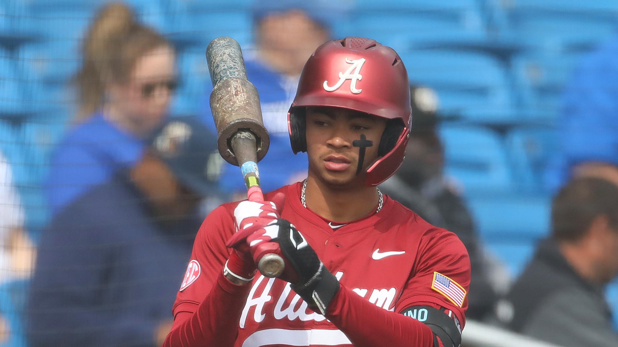 COLLEGE BASEBALL: MAR 15 Alabama at Kentucky COLLEGE BASEBALL: MAR 15 Alabama at Kentucky