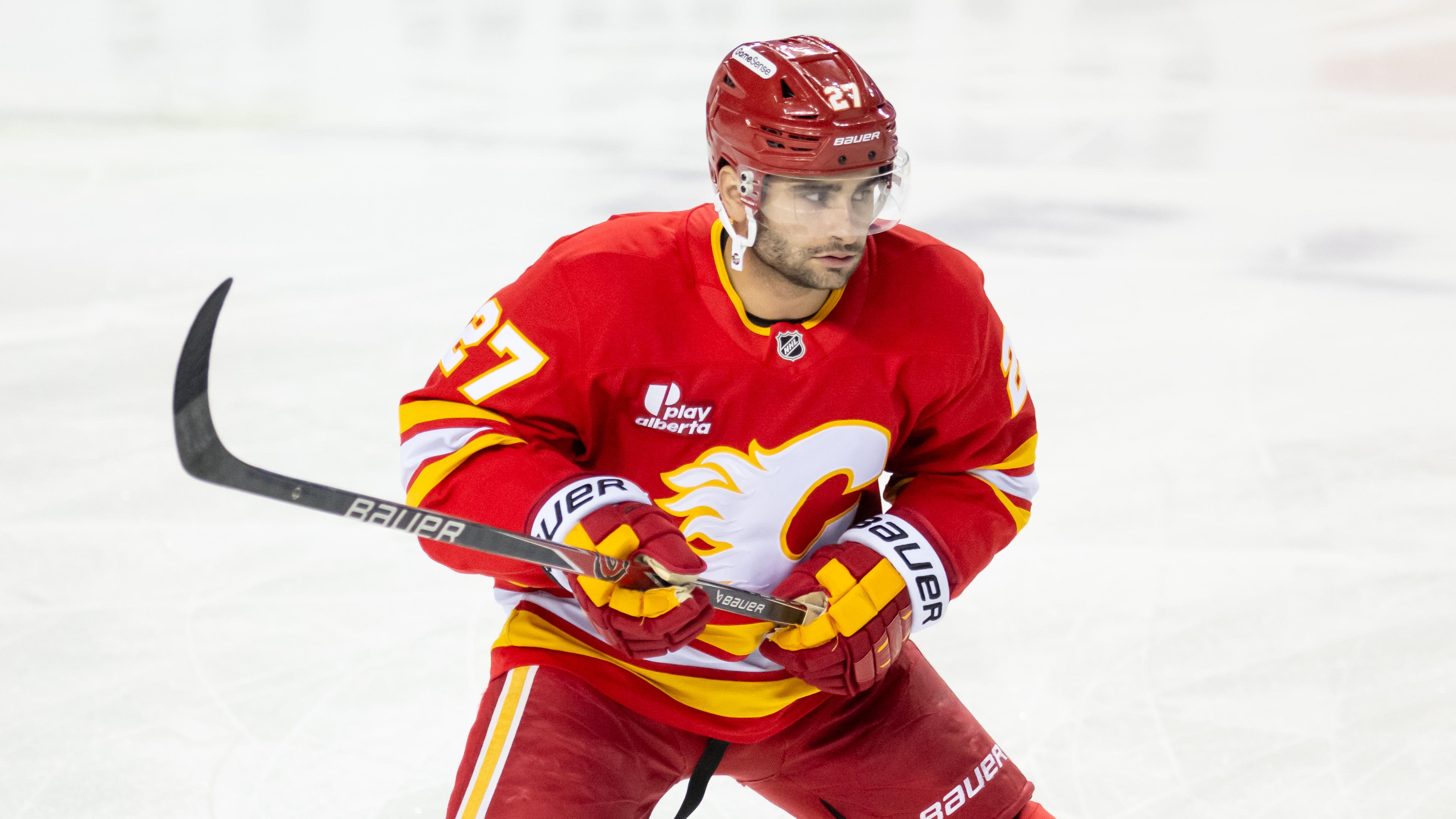 NHL: MAR 18 Blues at Flames