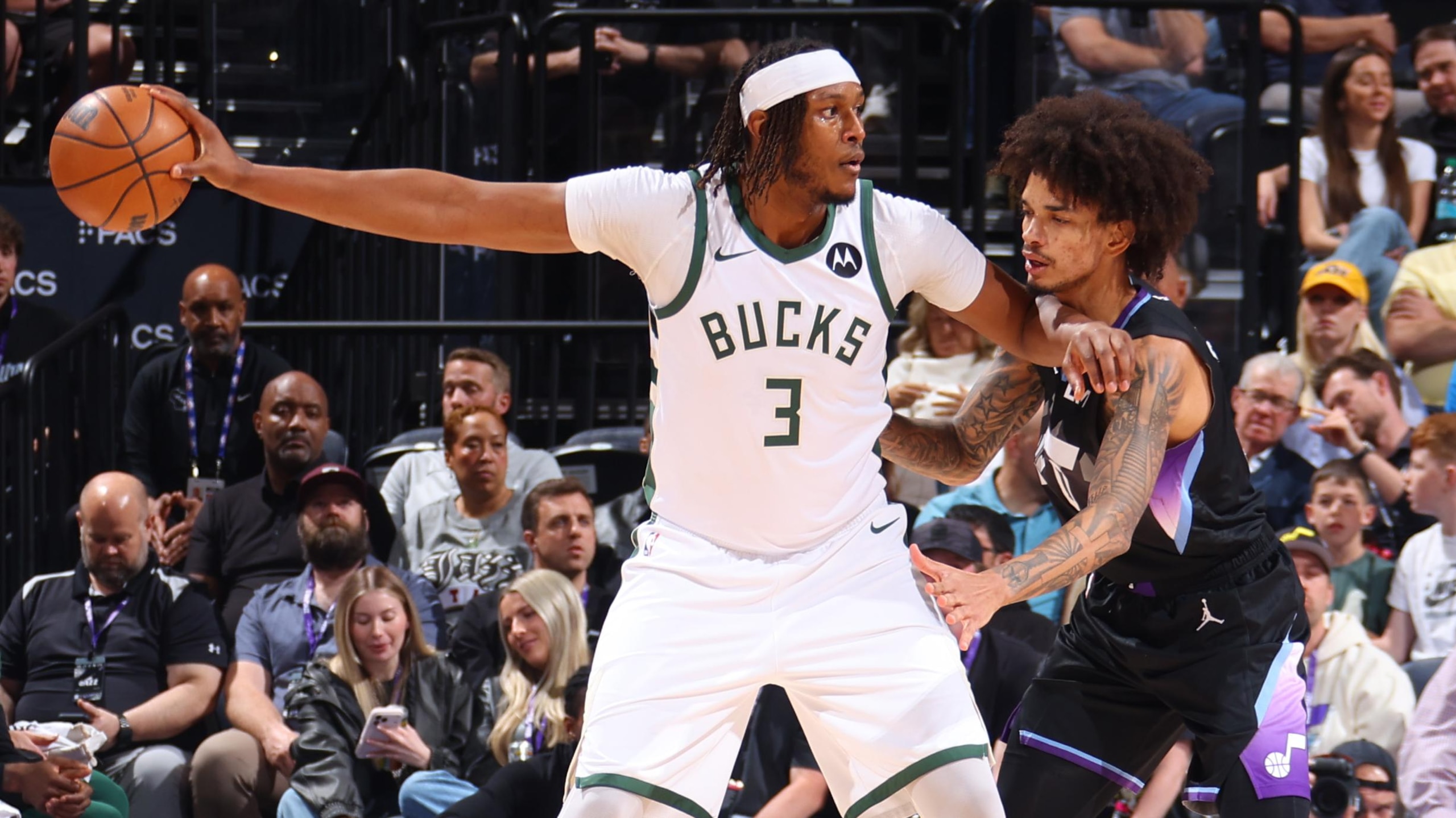 Milwaukee Bucks v Utah Jazz