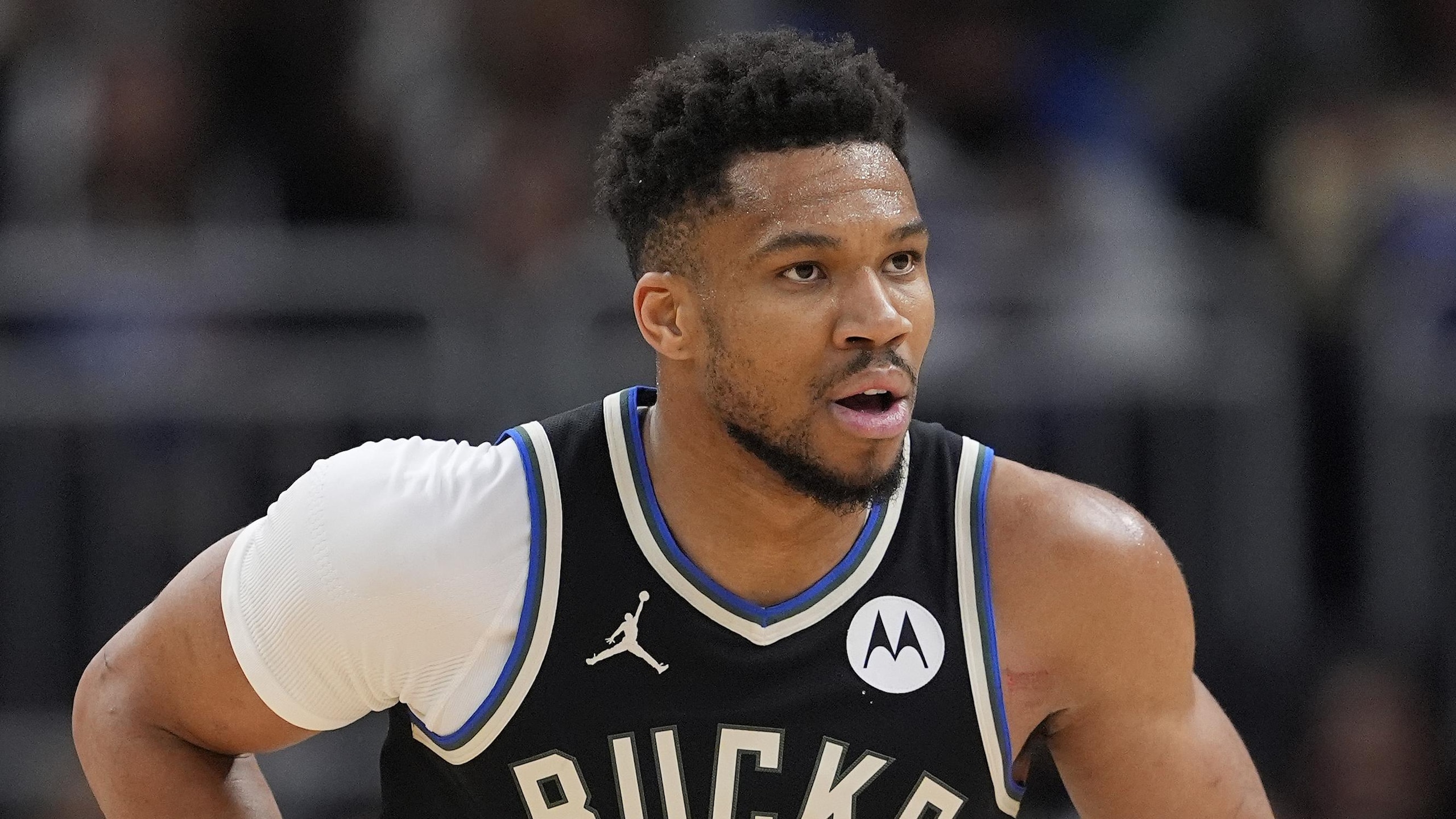 Indiana Pacers v Milwaukee Bucks Indiana Pacers v Milwaukee Bucks