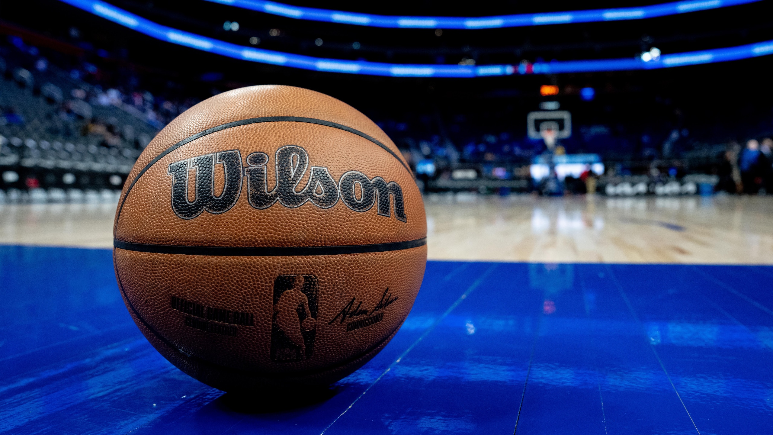 Los Angeles Lakers v Detroit Pistons