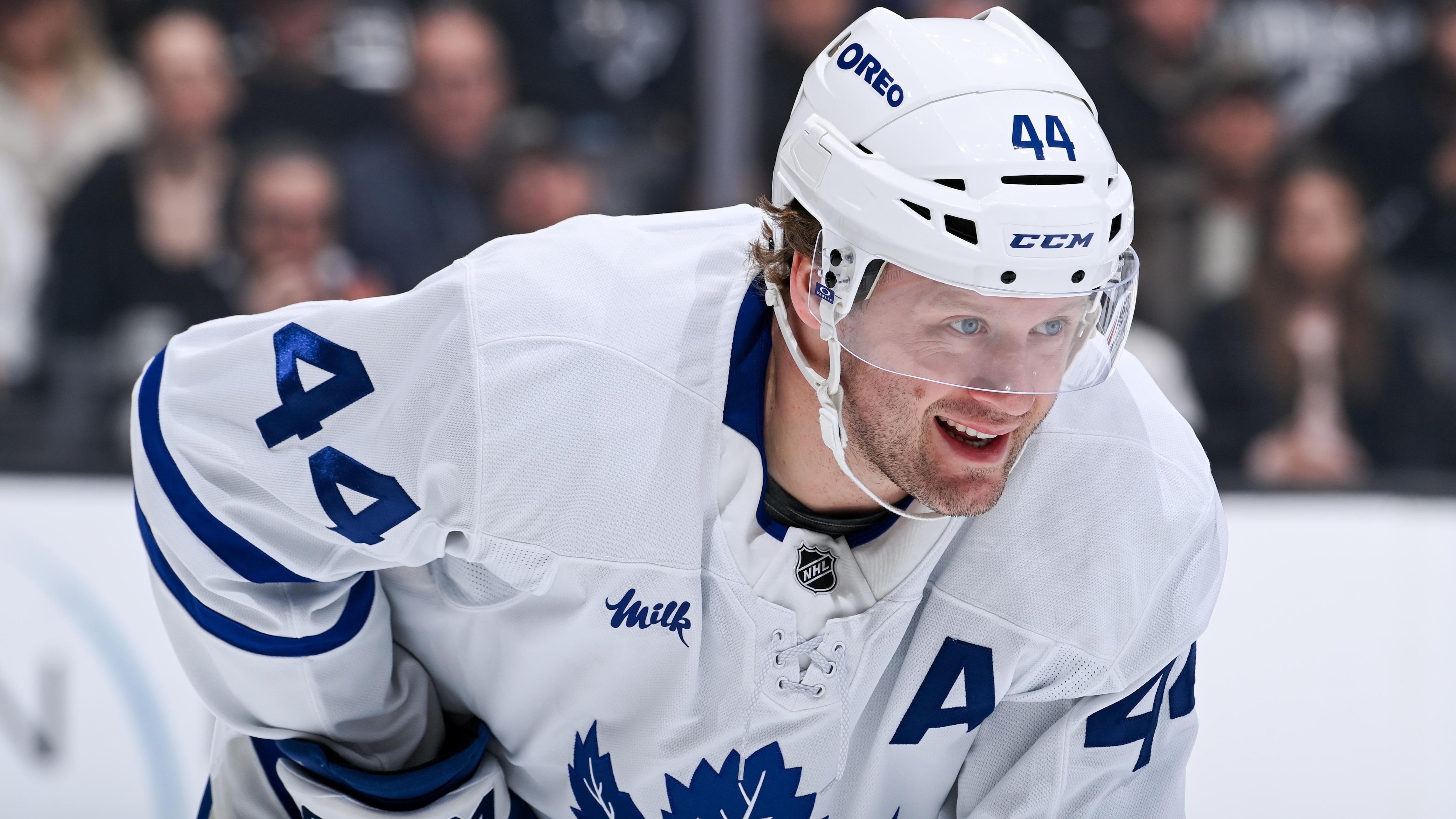 Toronto Maple Leafs v Los Angeles Kings