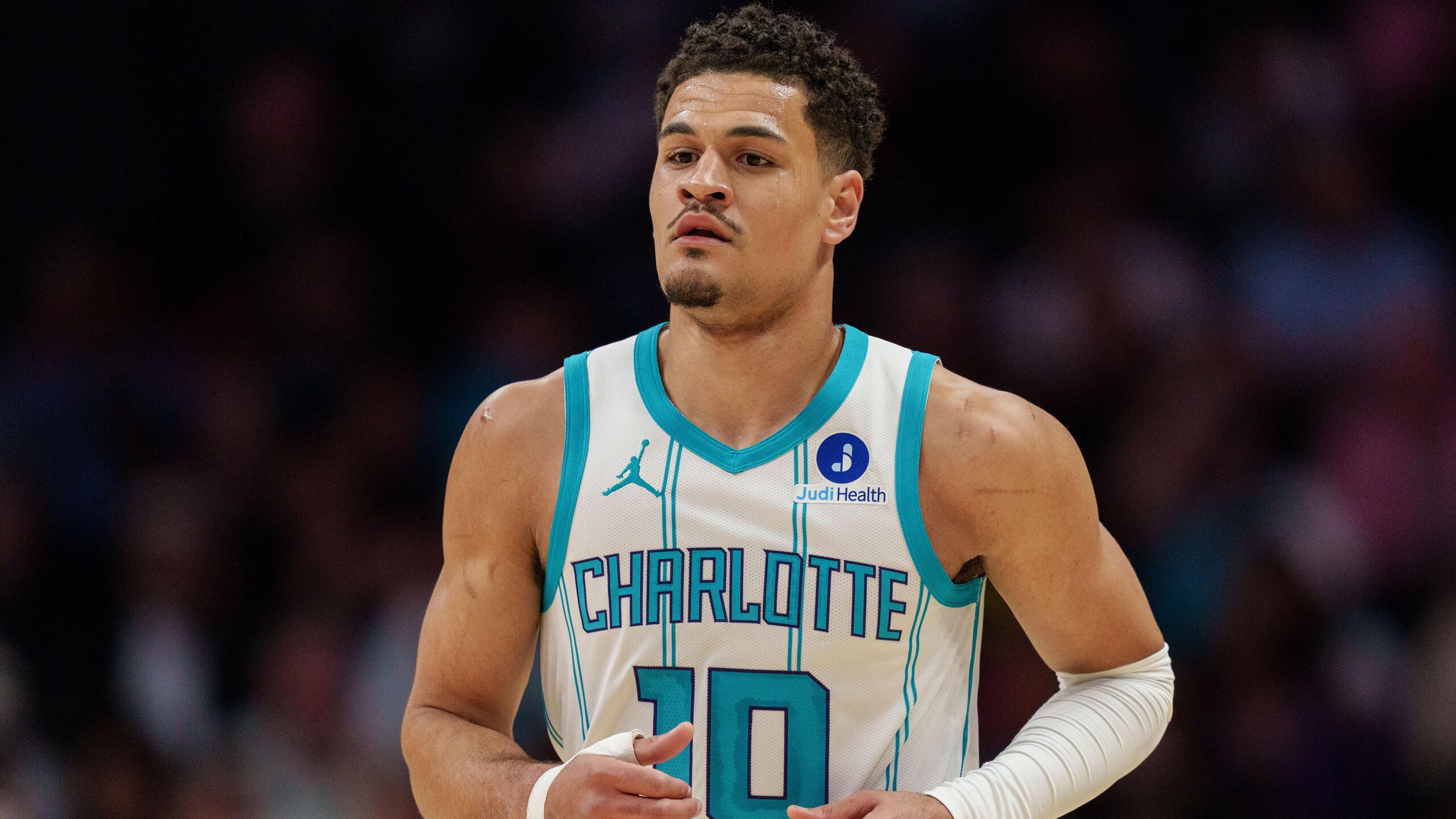 Sacramento Kings v Charlotte Hornets Sacramento Kings v Charlotte Hornets