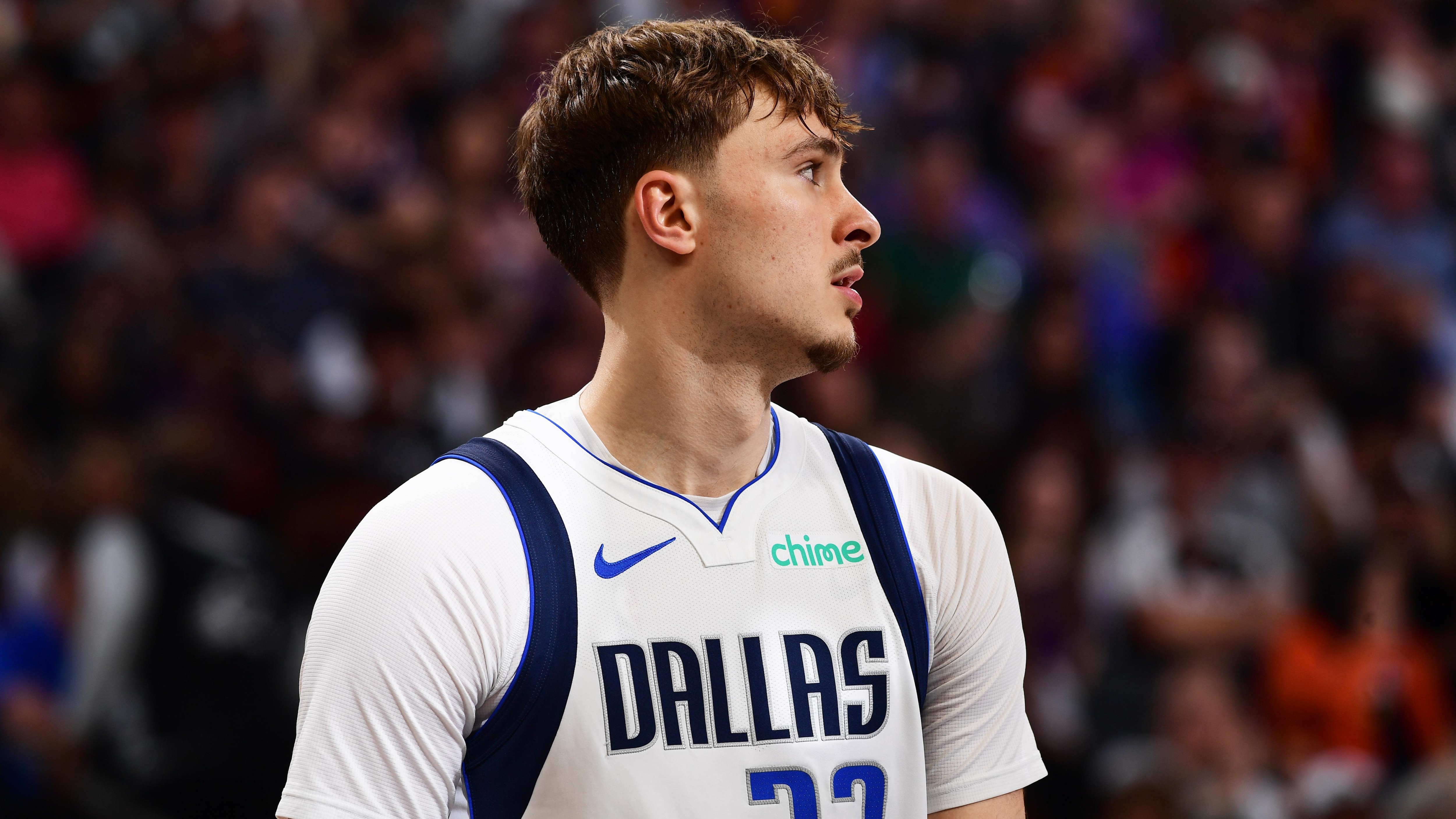 Dallas Mavericks v Phoenix Suns