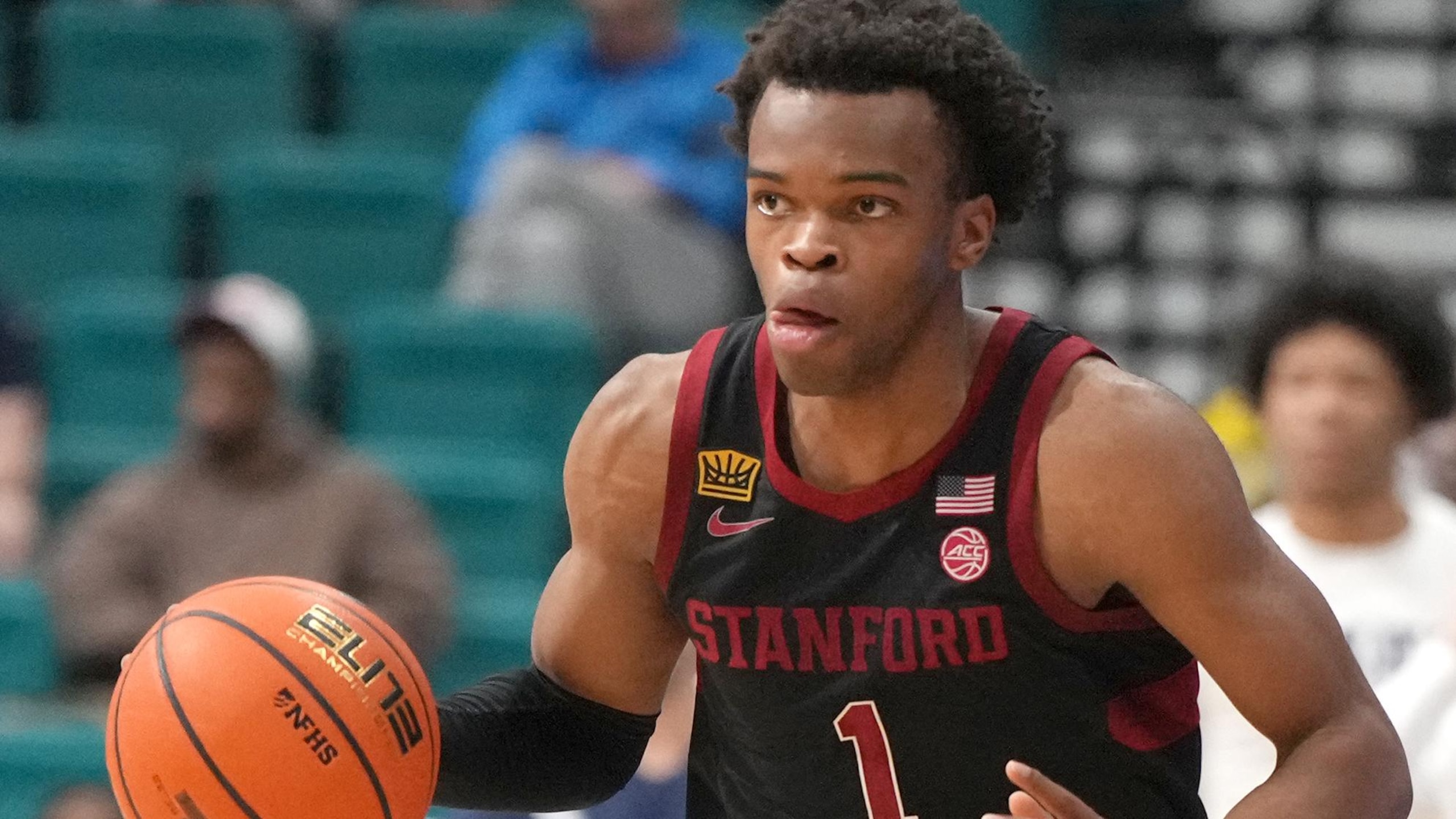 College Basketball Crown - Quarterfinal