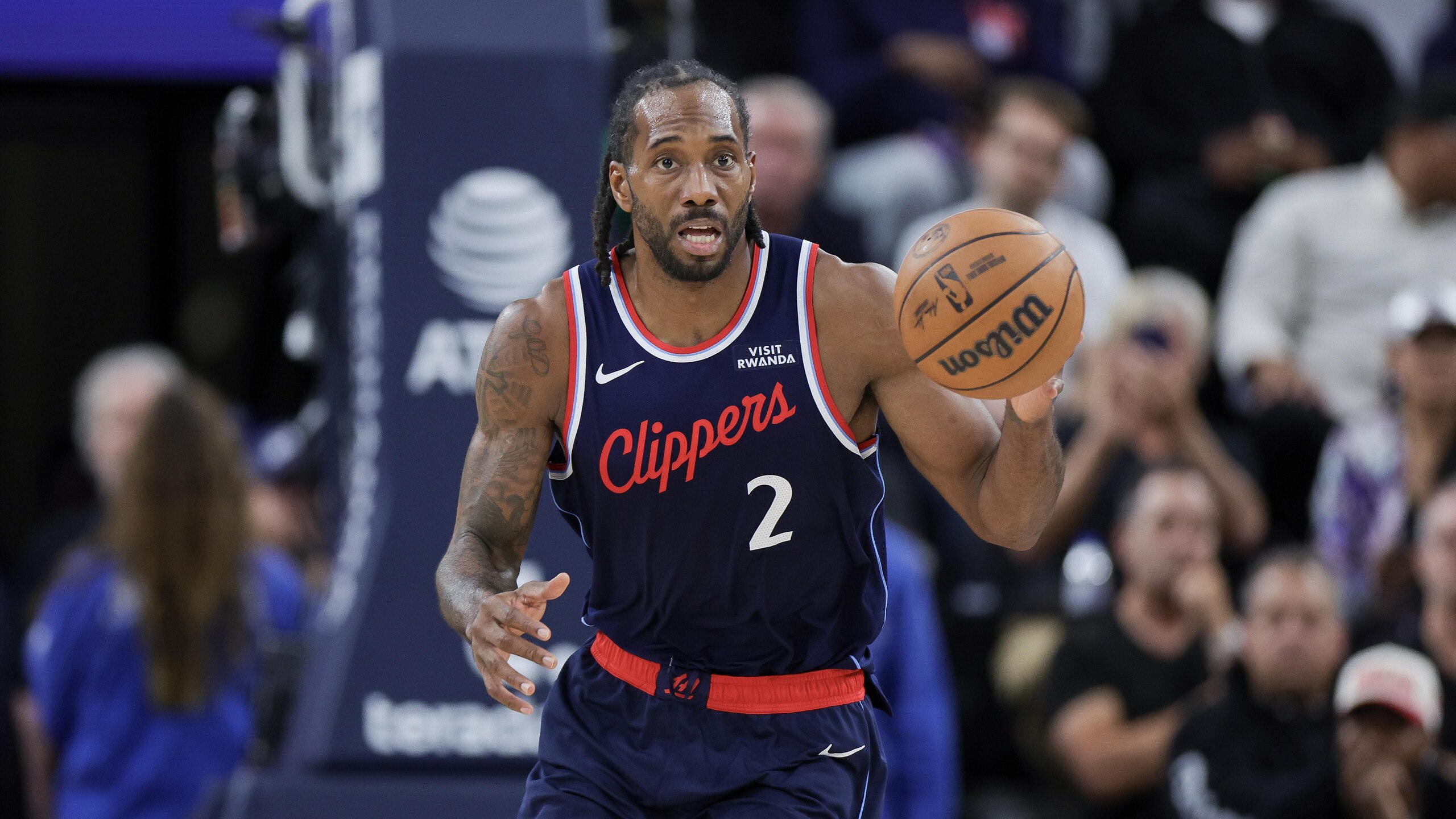 Oklahoma City Thunder v Los Angeles Clippers
