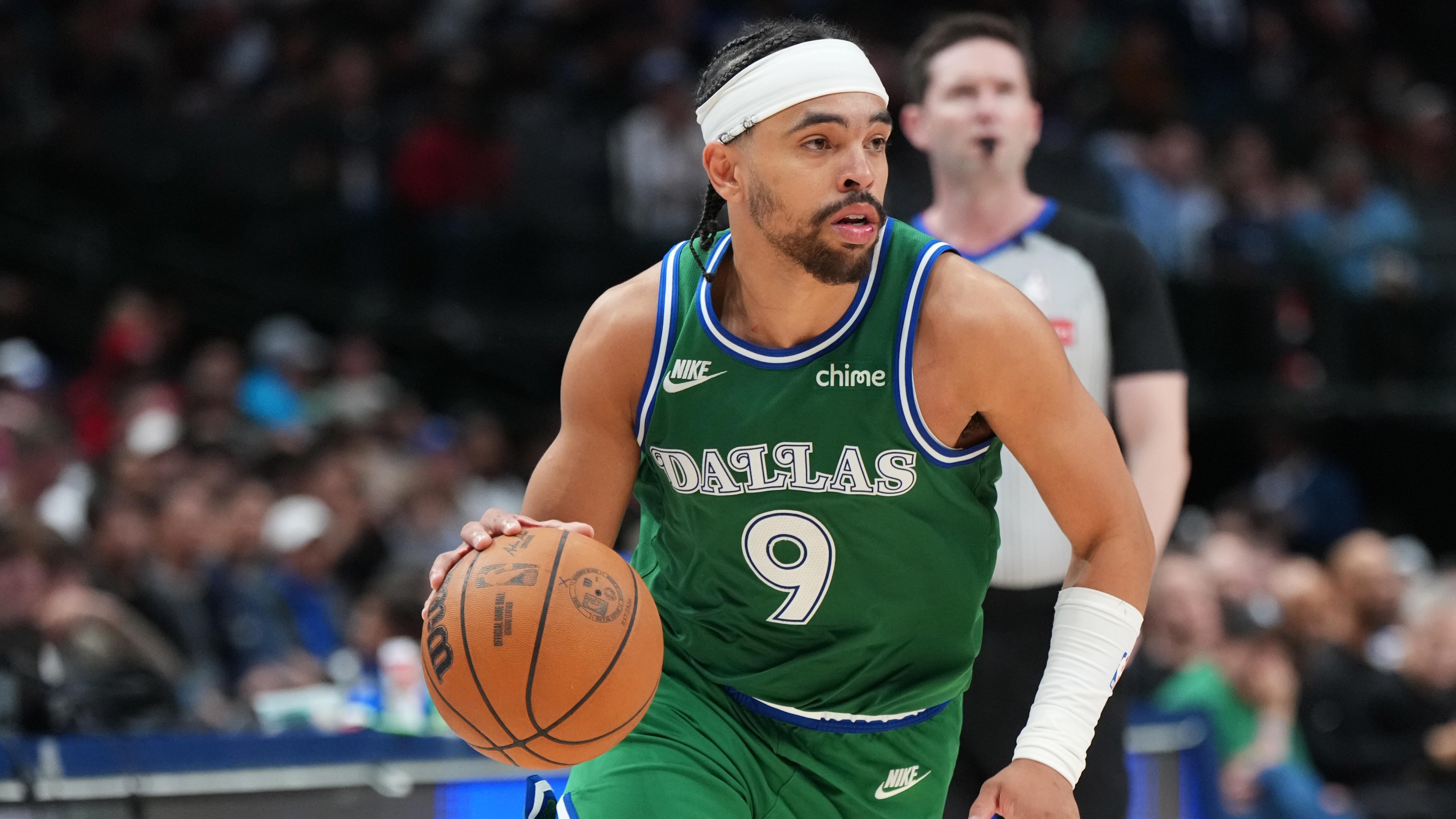Chicago Bulls v Dallas Mavericks
