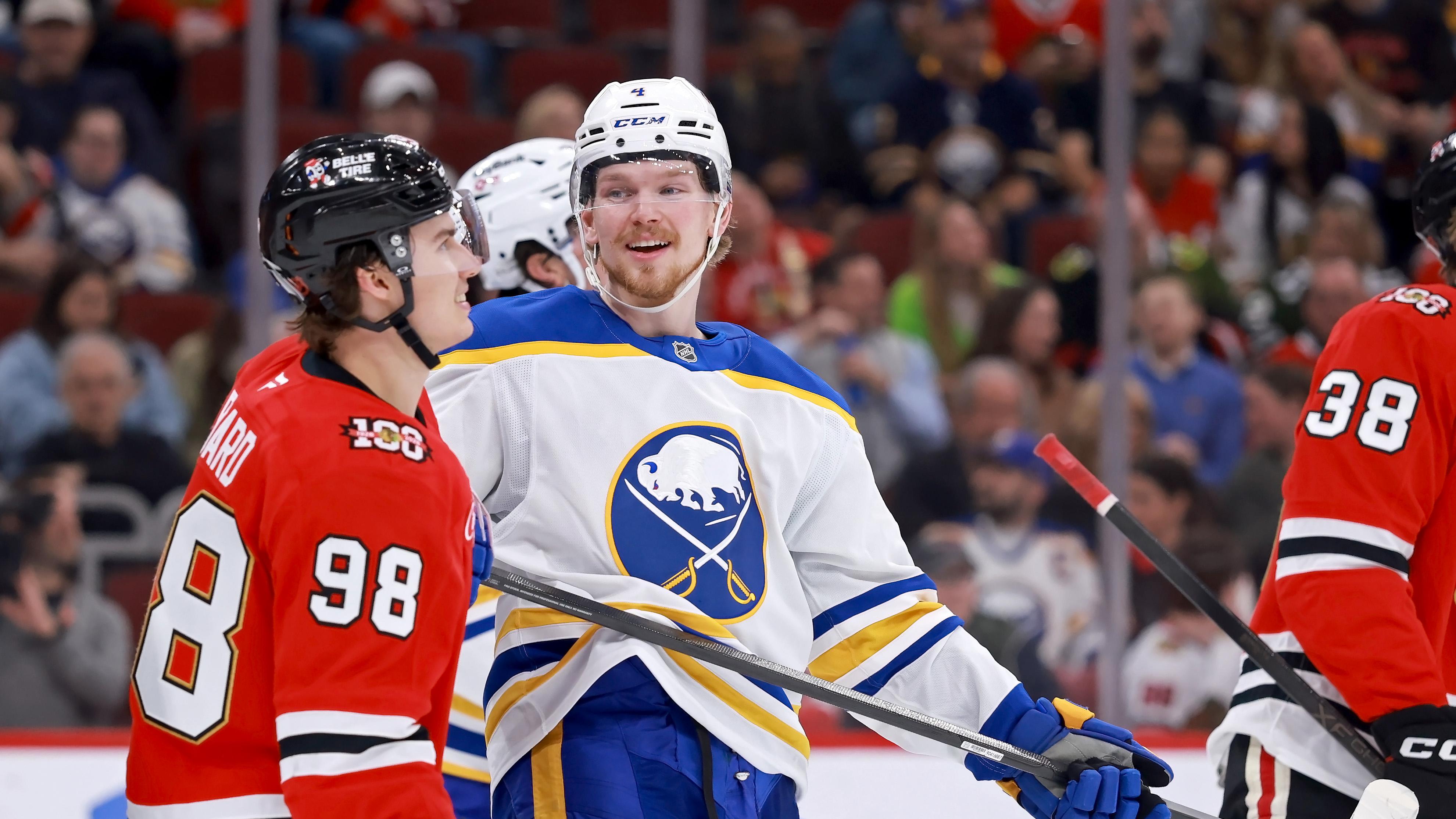 Buffalo Sabres v Chicago Blackhawks