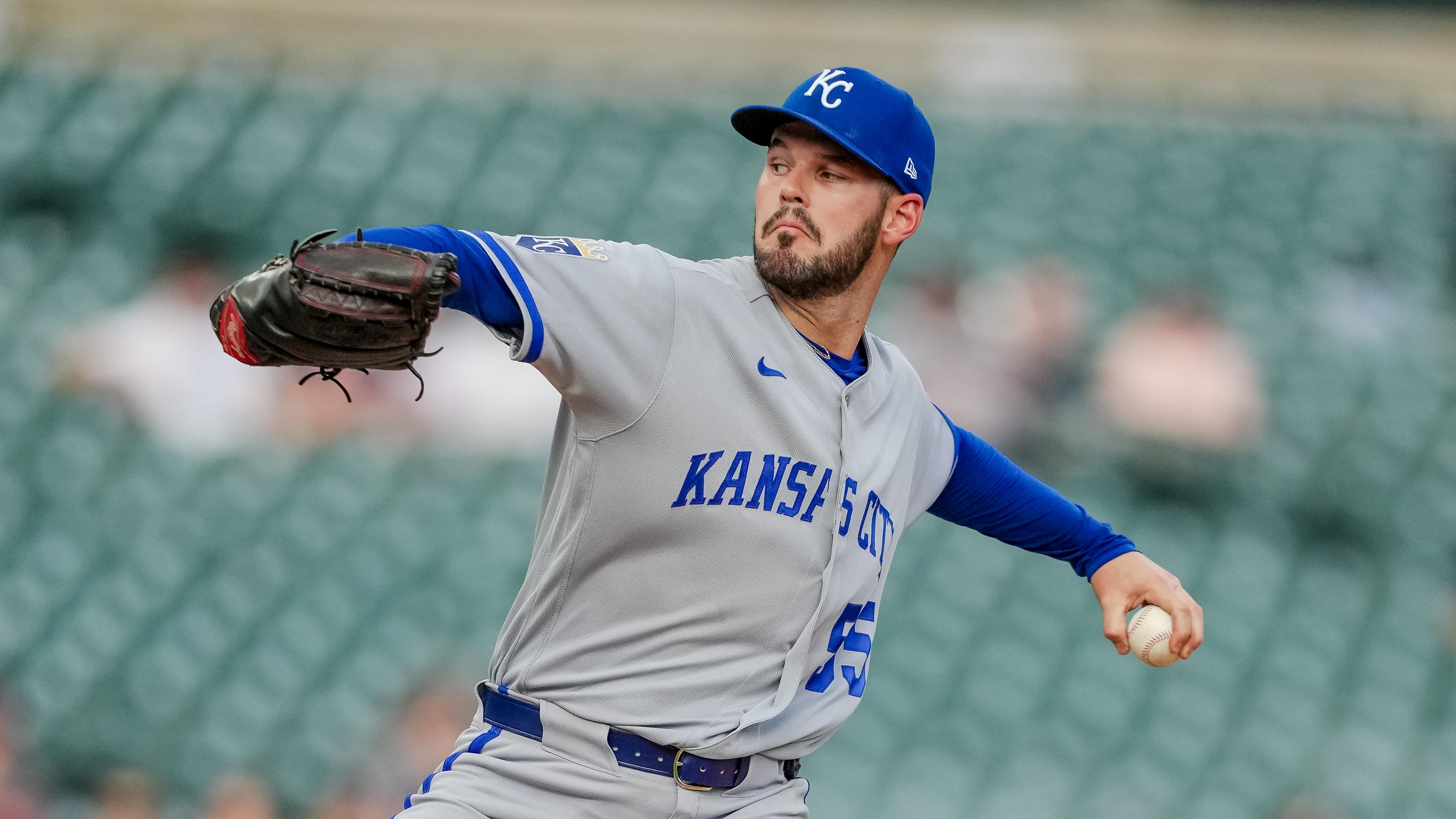 Kansas City Royals v Detroit Tigers Kansas City Royals v Detroit Tigers