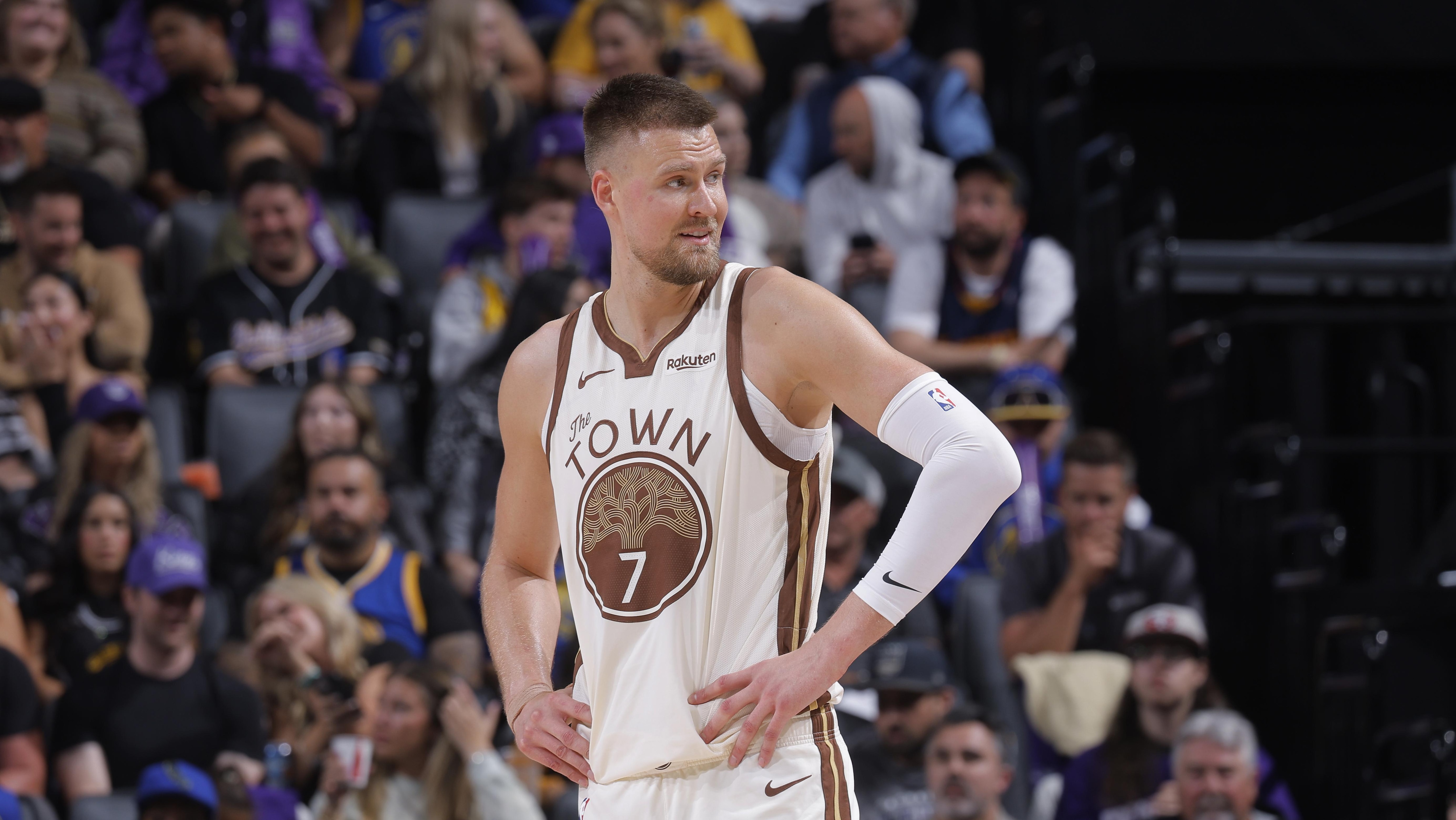Golden State Warriors v Sacramento Kings