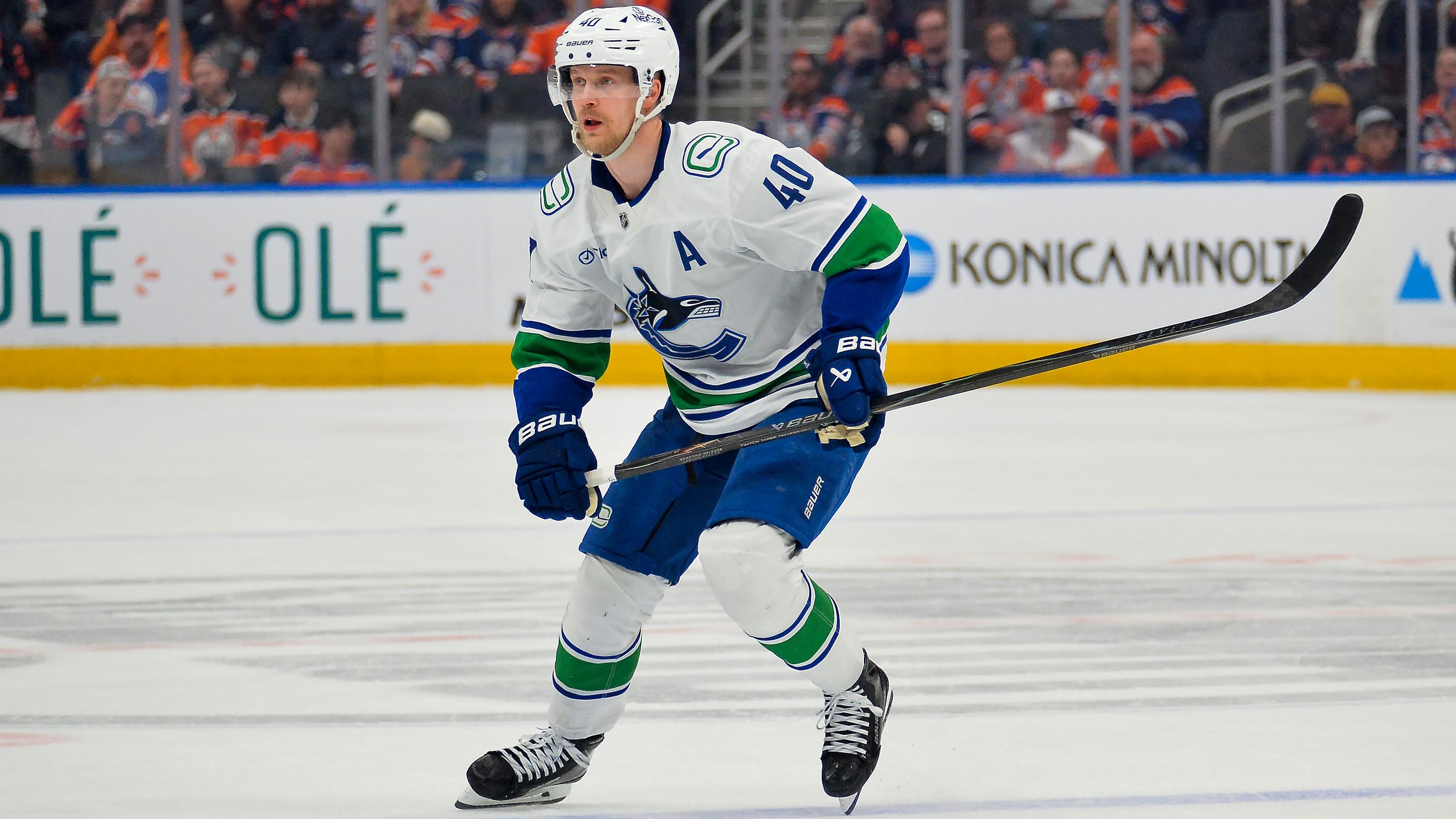 Vancouver Canucks v Edmonton Oilers Vancouver Canucks v Edmonton Oilers