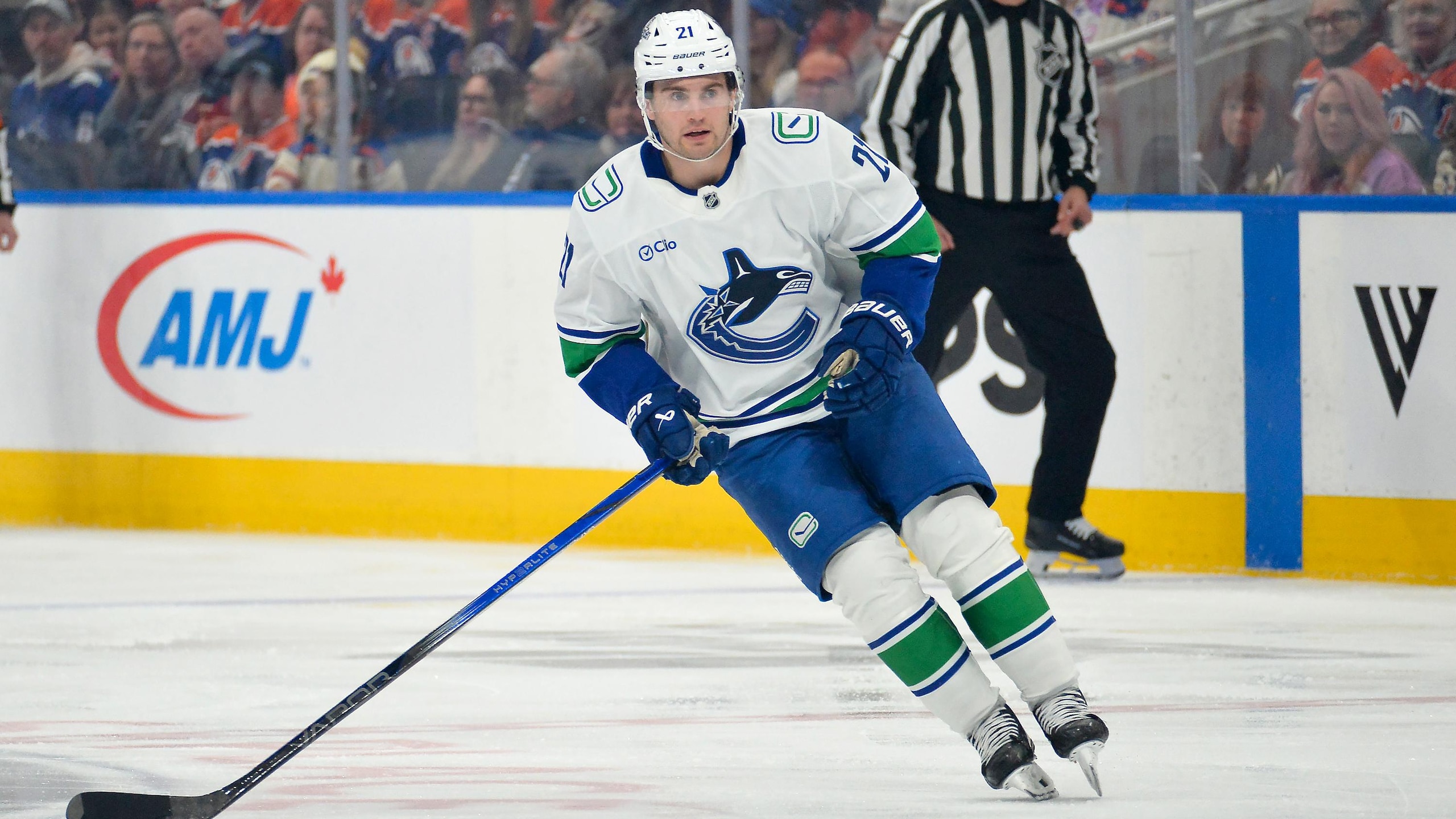 Vancouver Canucks v Edmonton Oilers