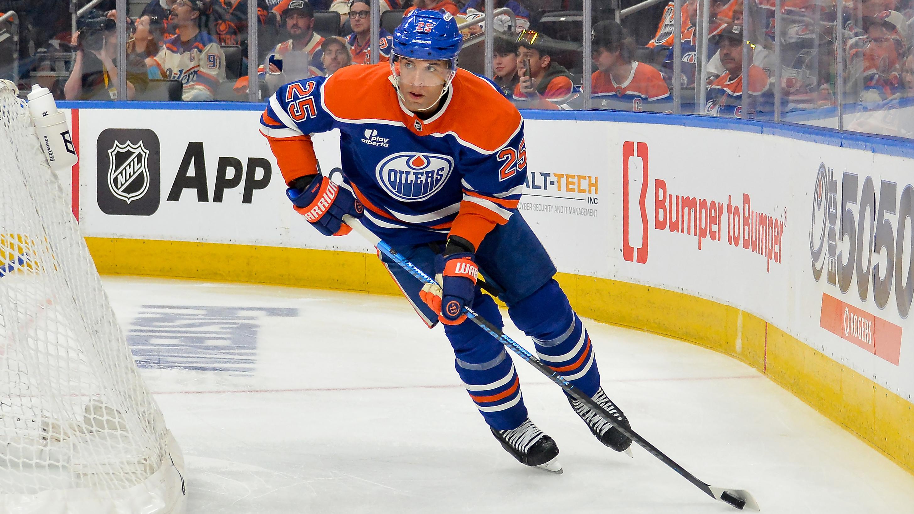 Anaheim Ducks v Edmonton Oilers - Game One