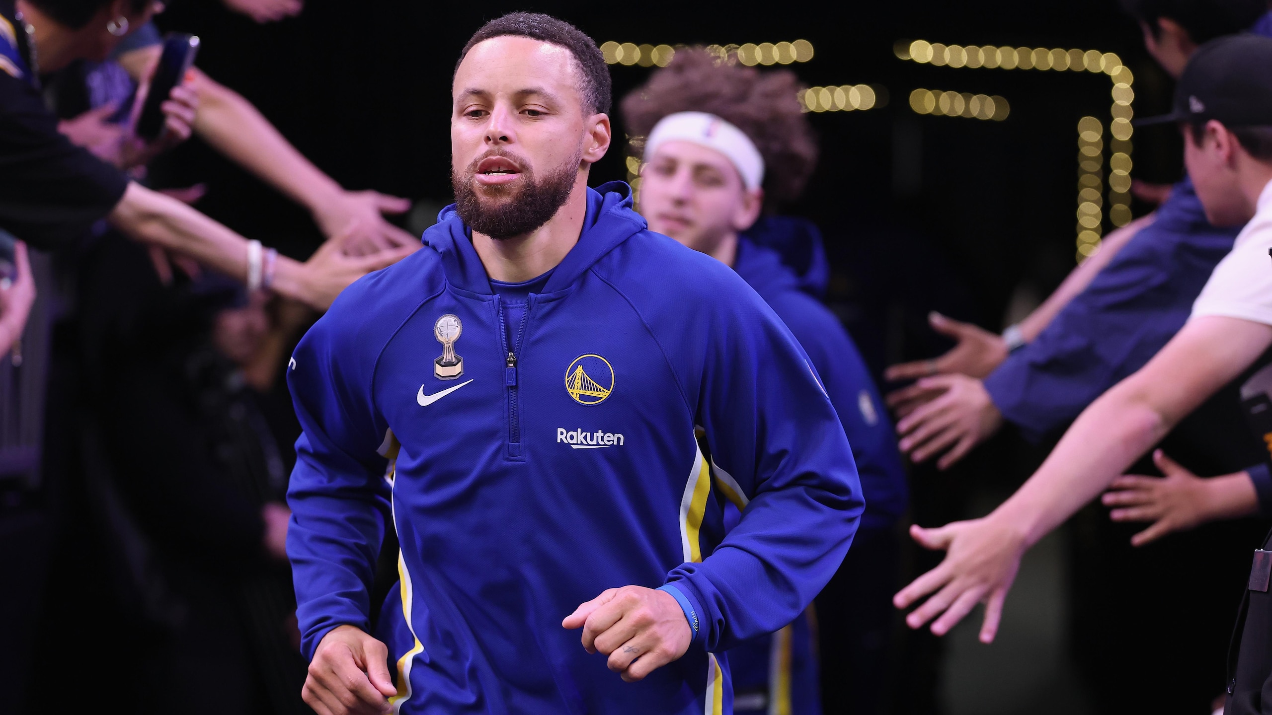 Golden State Warriors v Phoenix Suns - Play-In Tournament