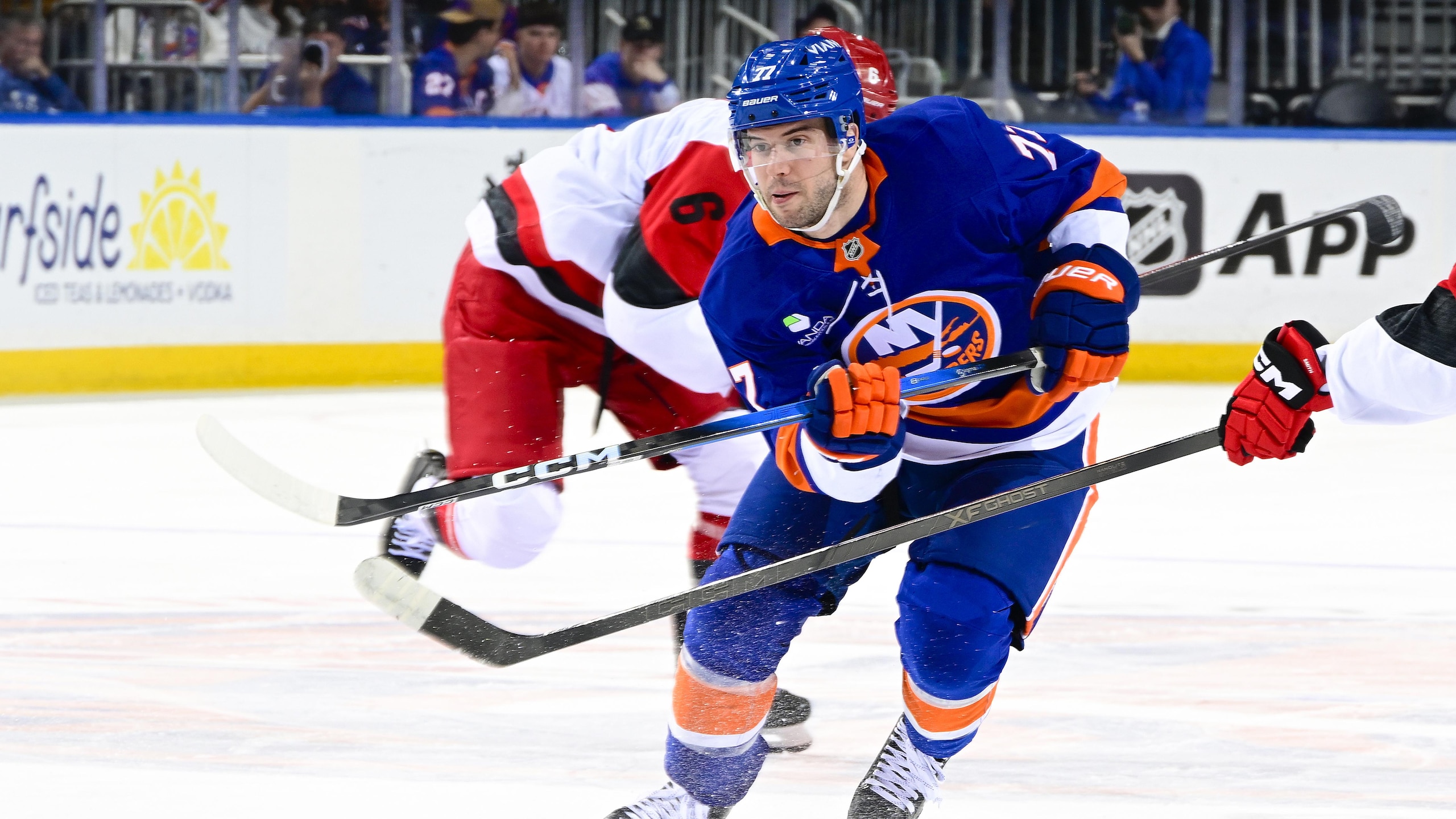 Carolina Hurricanes v New York Islanders