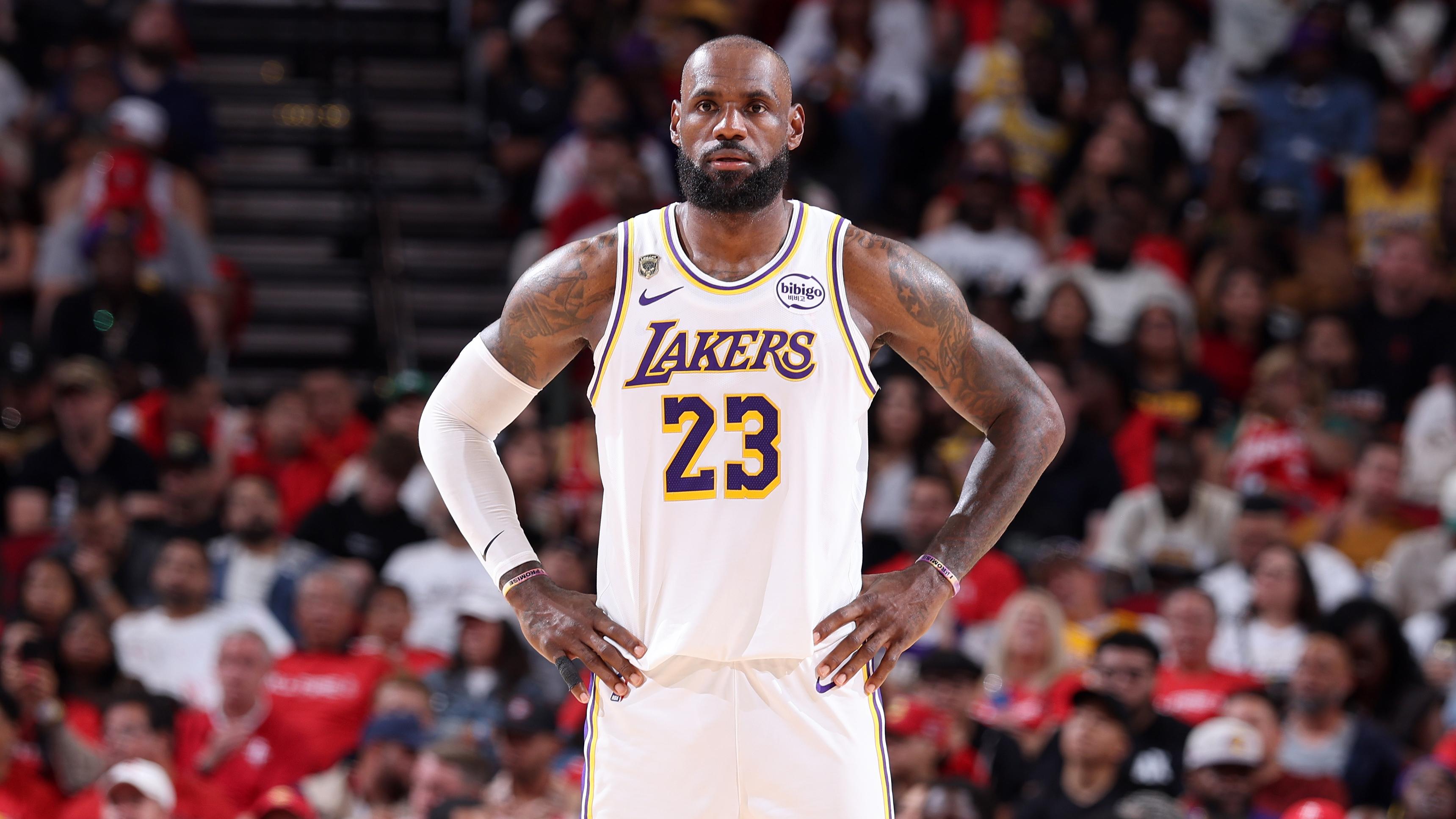 Los Angeles Lakers v Houston Rockets - Game Four