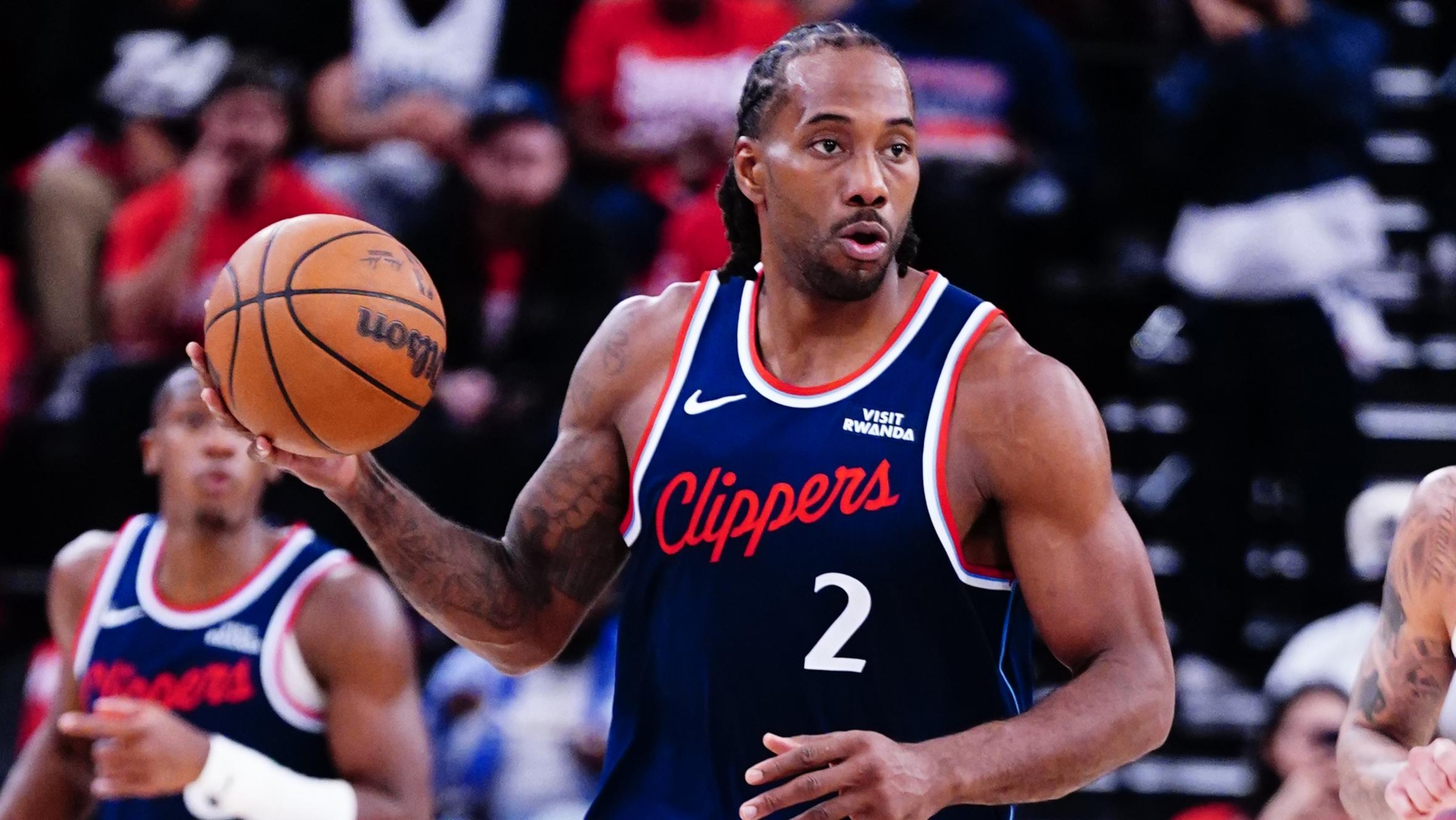 Golden State Warriors v Los Angeles Clippers - Play-In Tournament