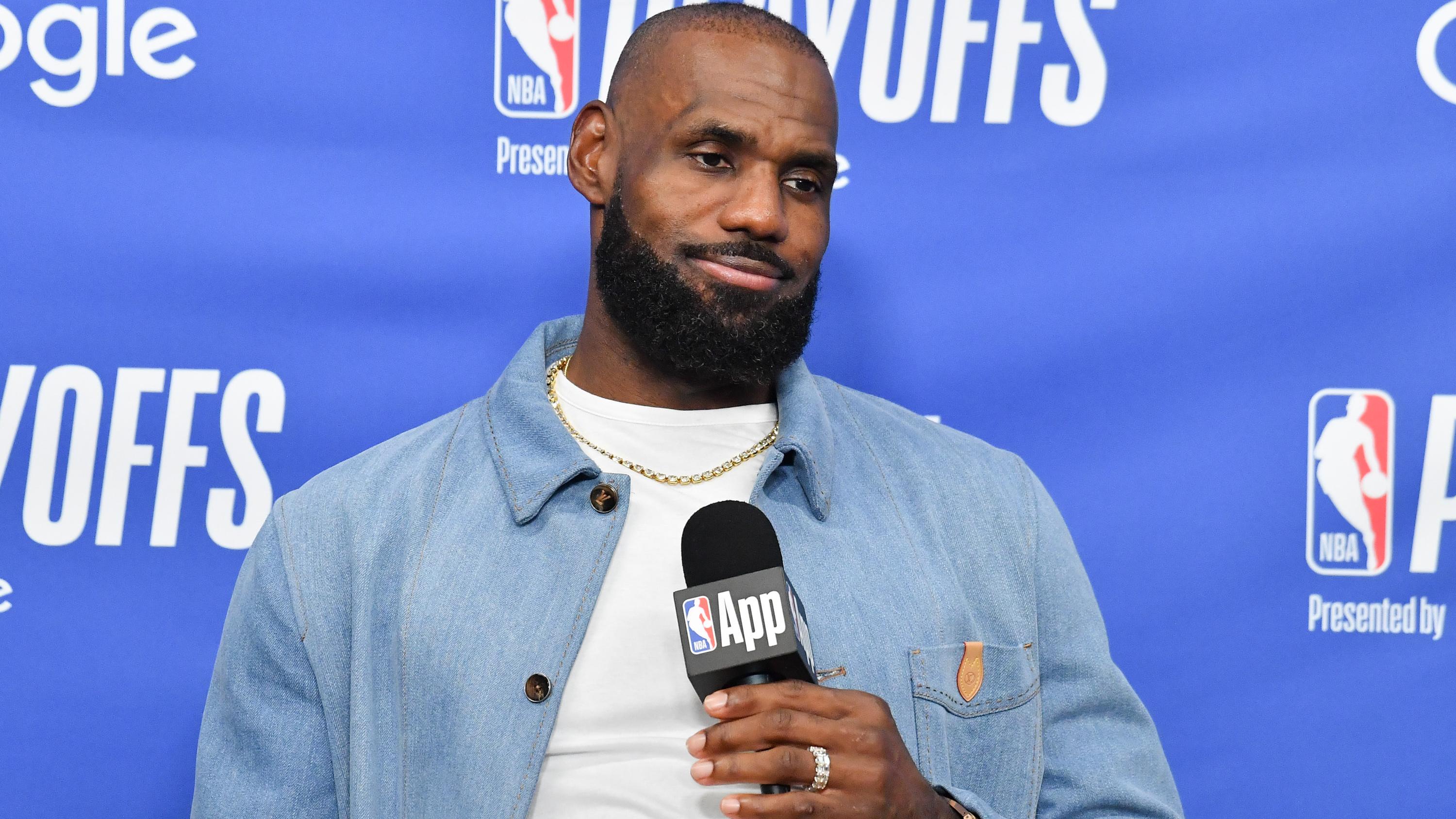 Oklahoma City Thunder v Los Angeles Lakers - Game Four
