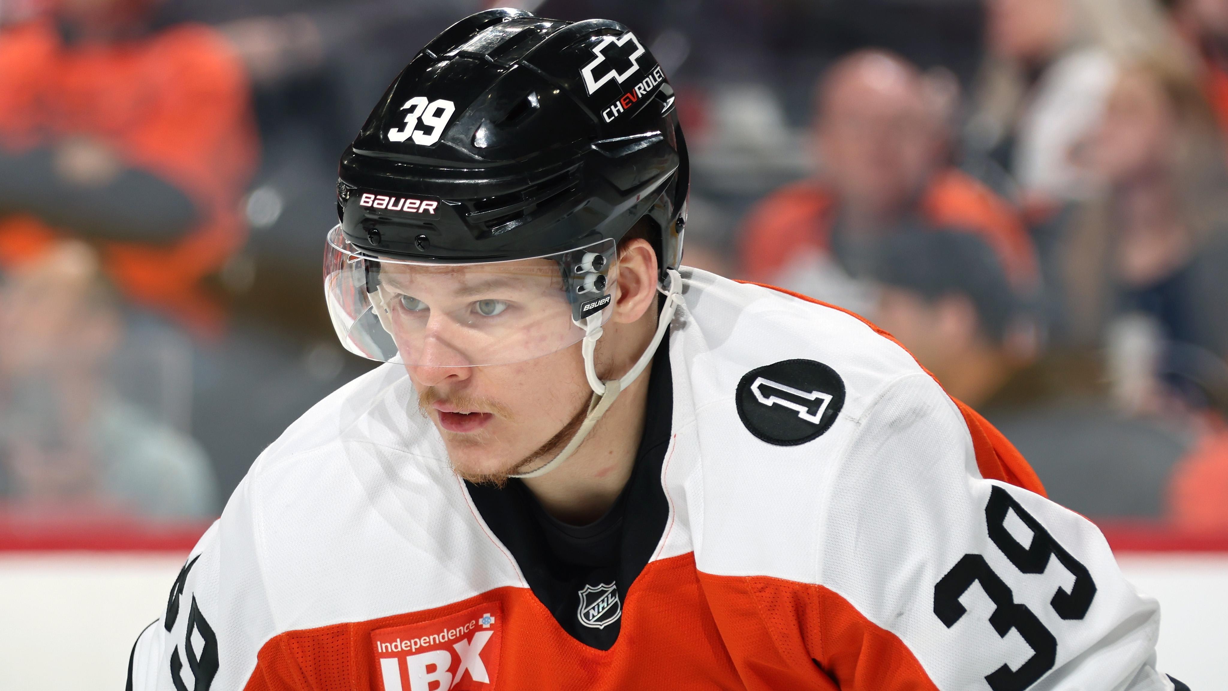 Carolina Hurricanes v Philadelphia Flyers - Game Three