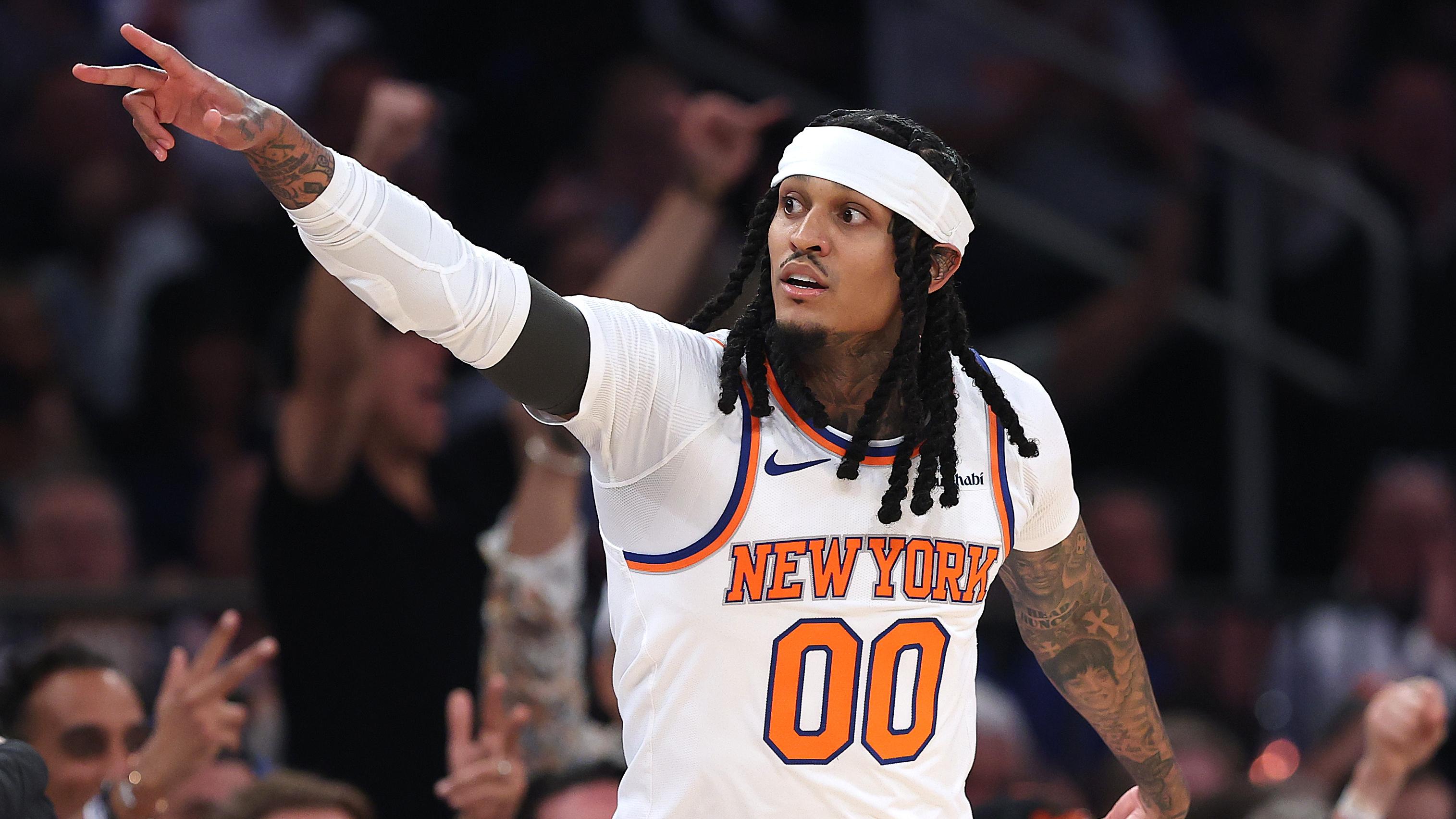 Cleveland Cavaliers v New York Knicks - Game One Cleveland Cavaliers v New York Knicks - Game One