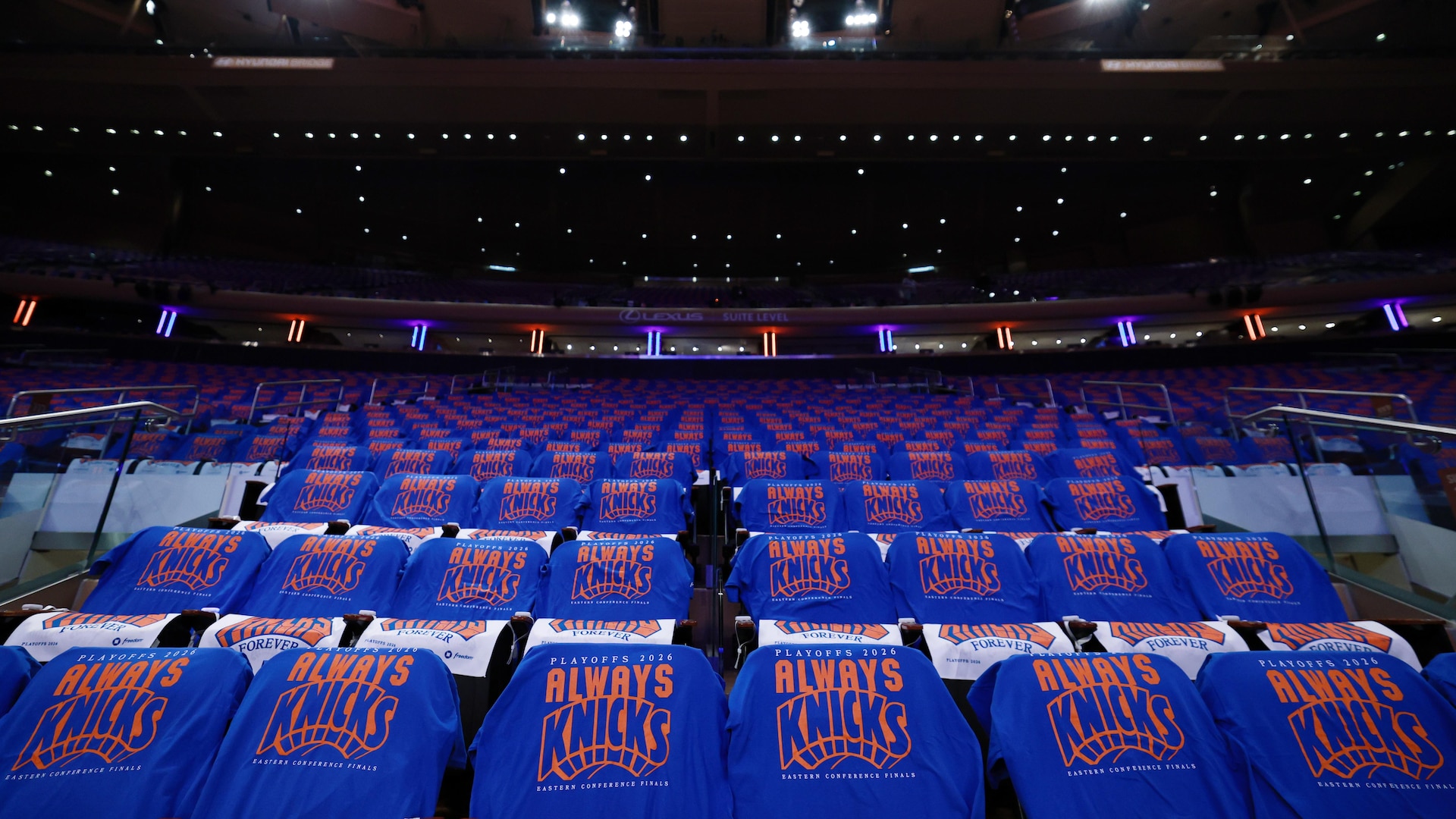 Nba Front Row Fans MSG Auctioning Knicks Celebrity Row Tickets For NBA Finals Game 3 vs. Spurs