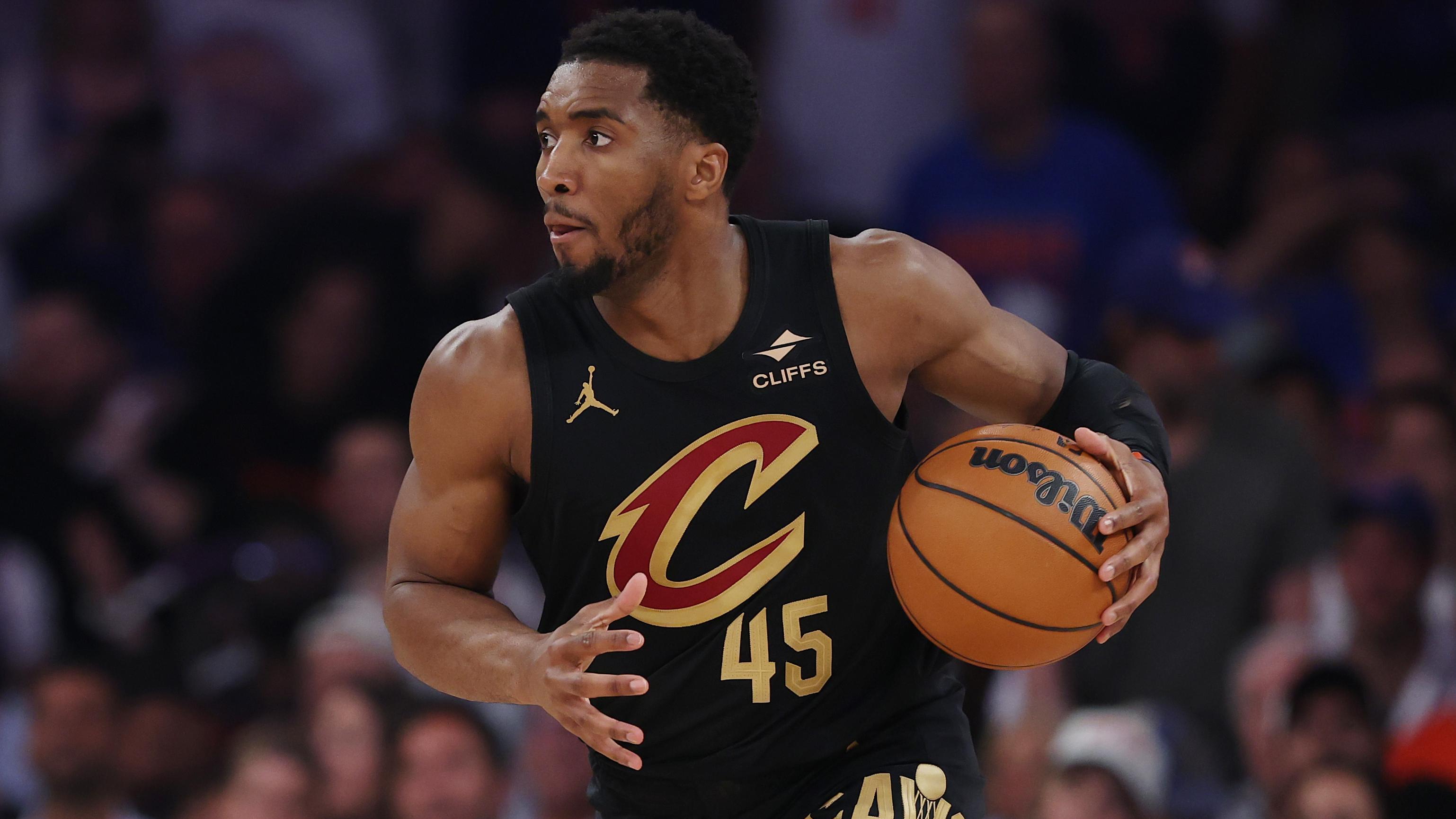 Cleveland Cavaliers v New York Knicks - Game One