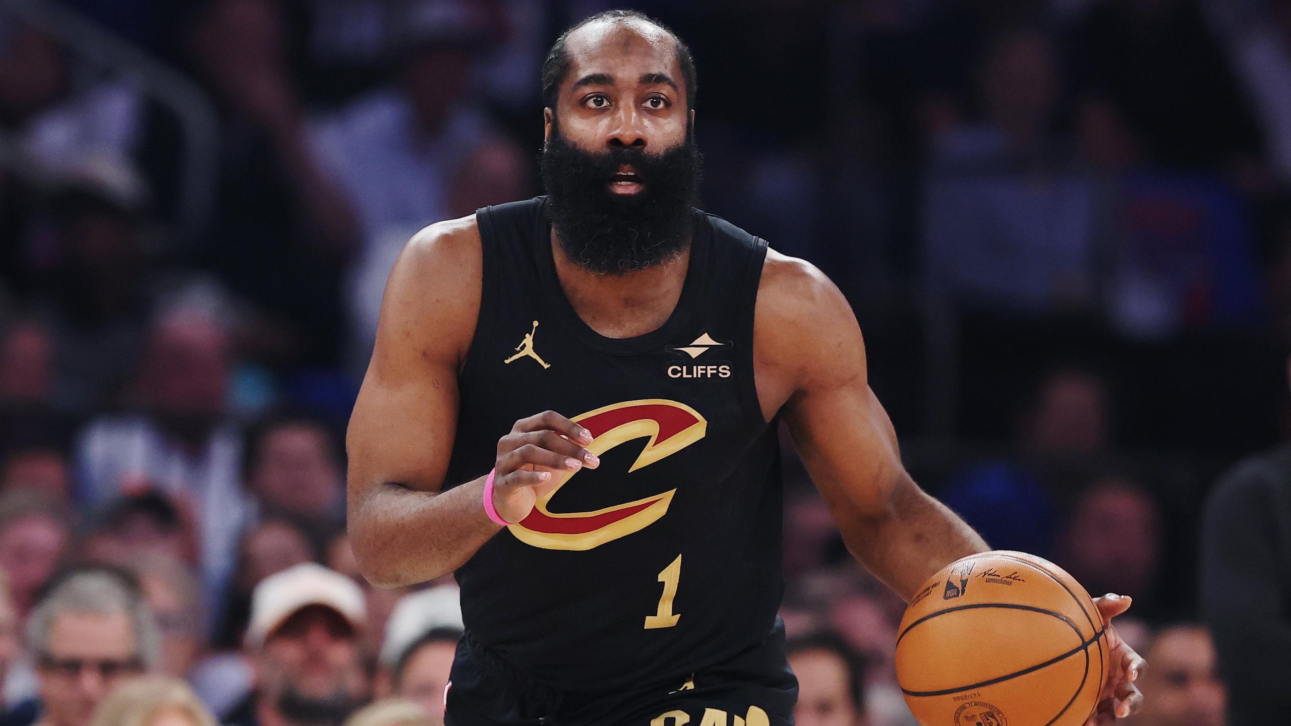 Cleveland Cavaliers v New York Knicks - Game One