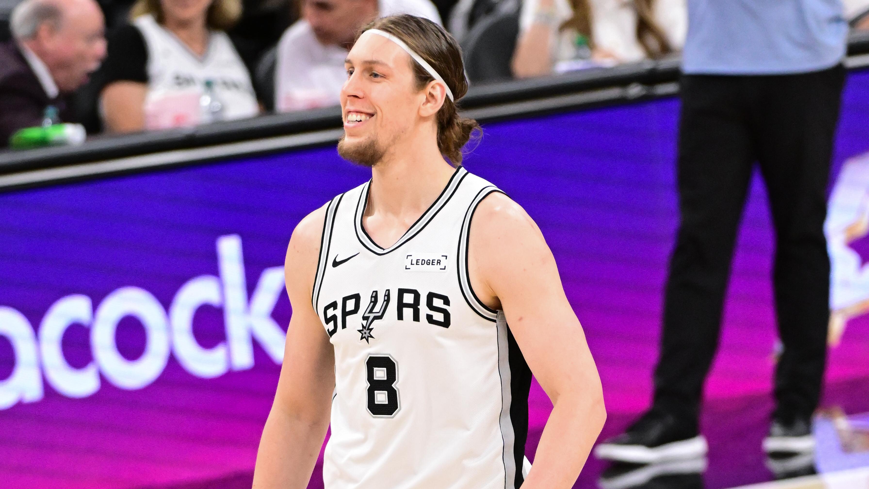 Oklahoma City Thunder v San Antonio Spurs - Game Four