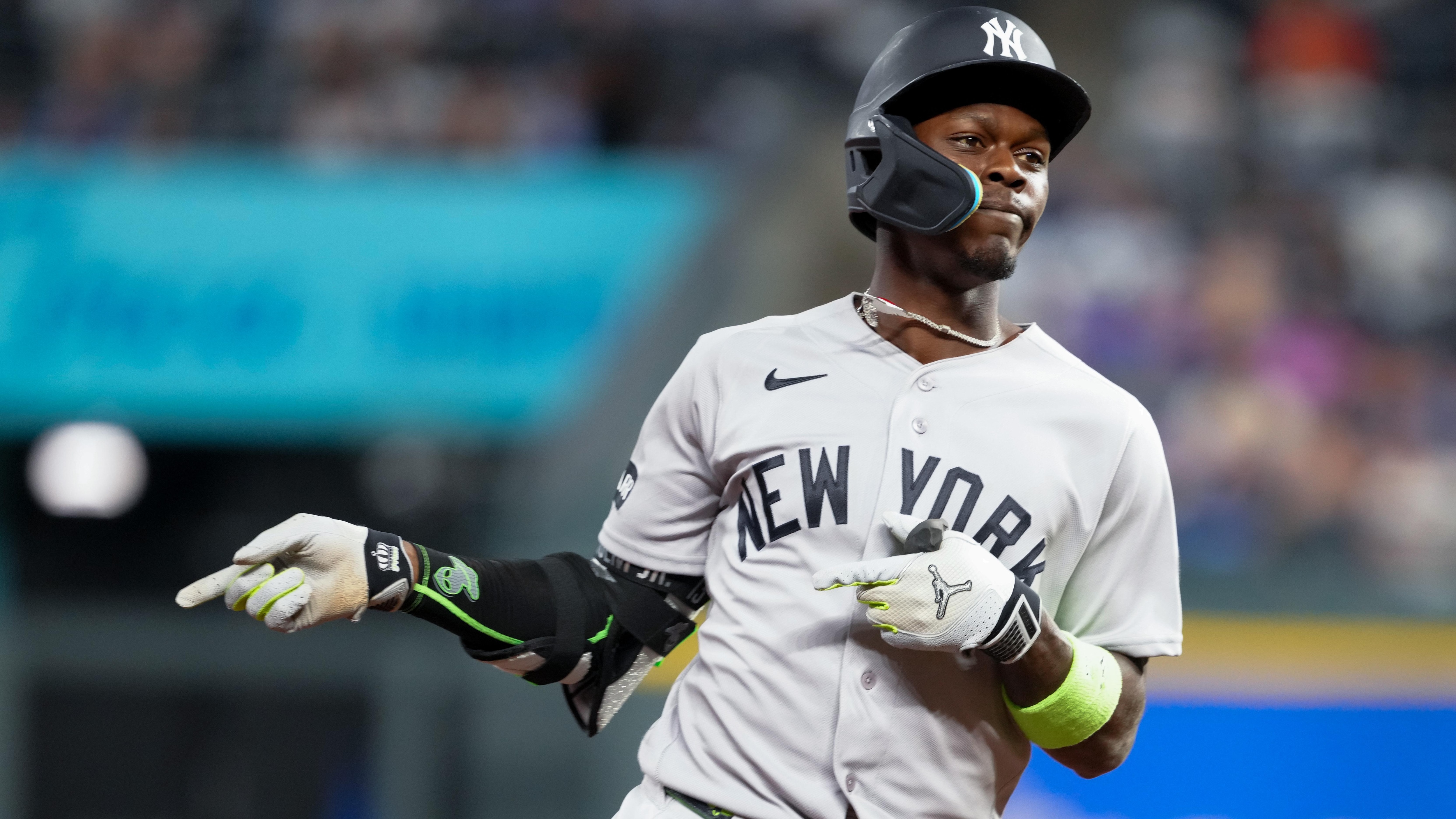 New York Yankees v Kansas City Royals