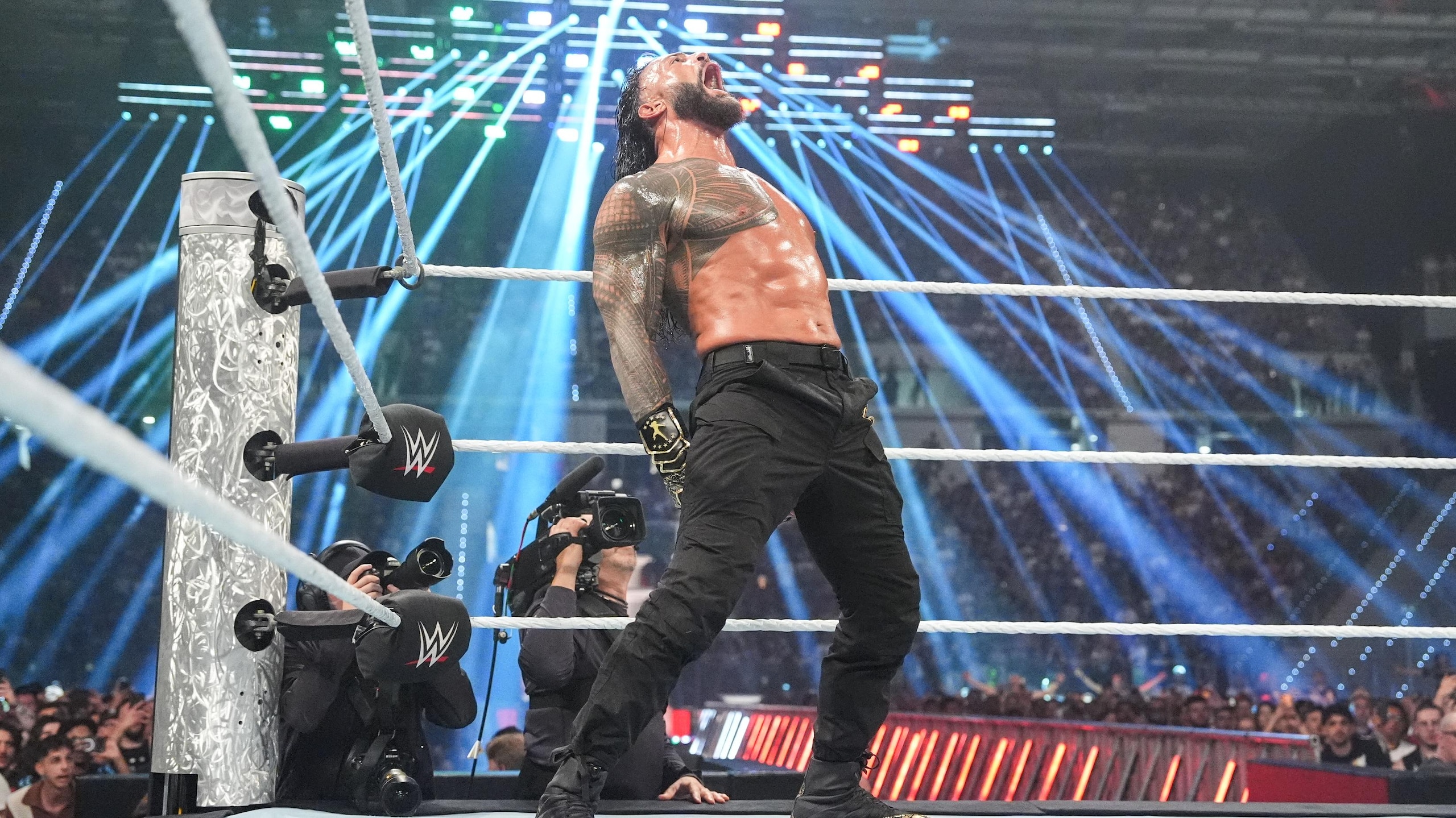 WWE: Saturday Night's Main Event