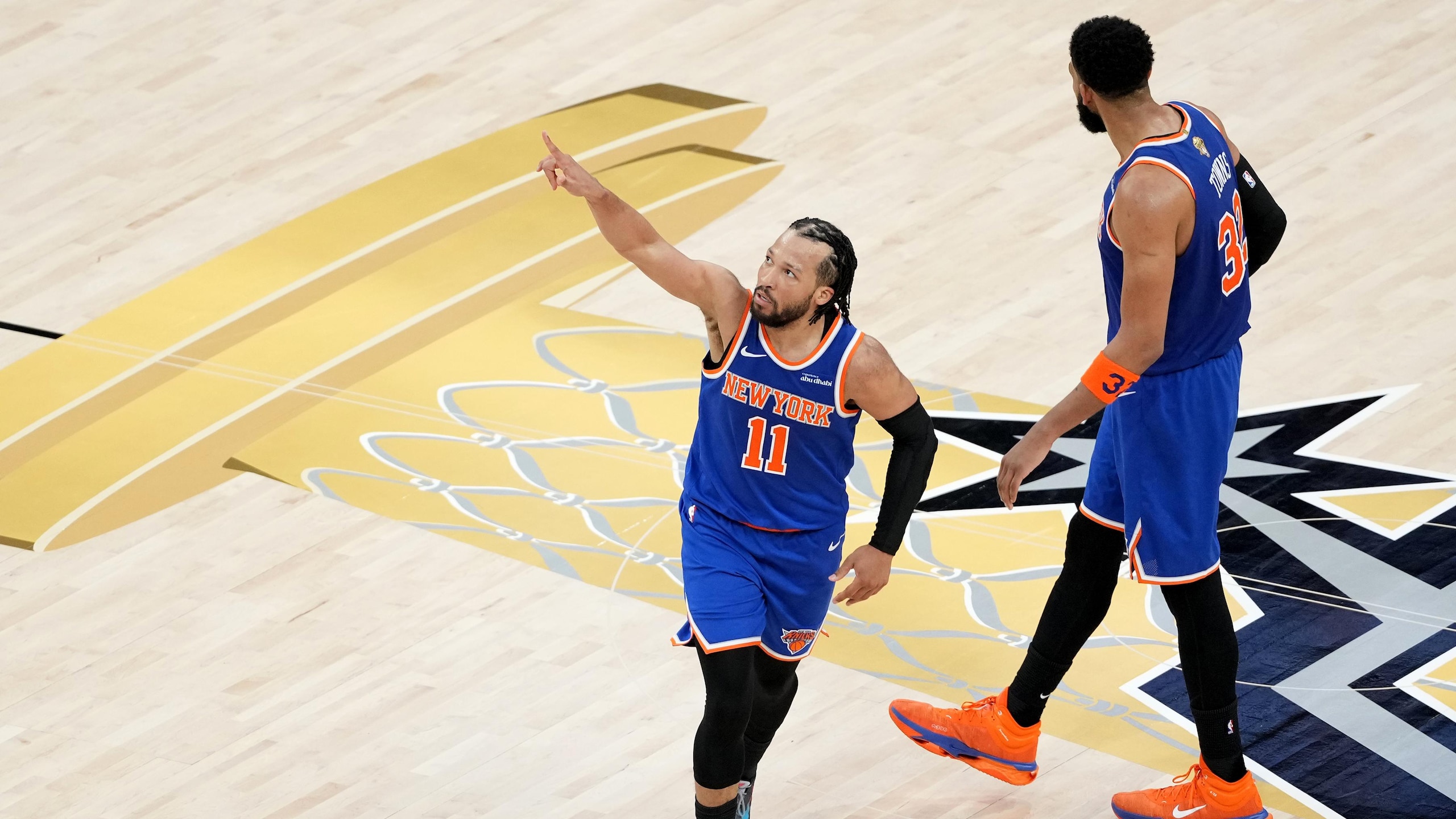 Knicks Fans Celebrating 🥳