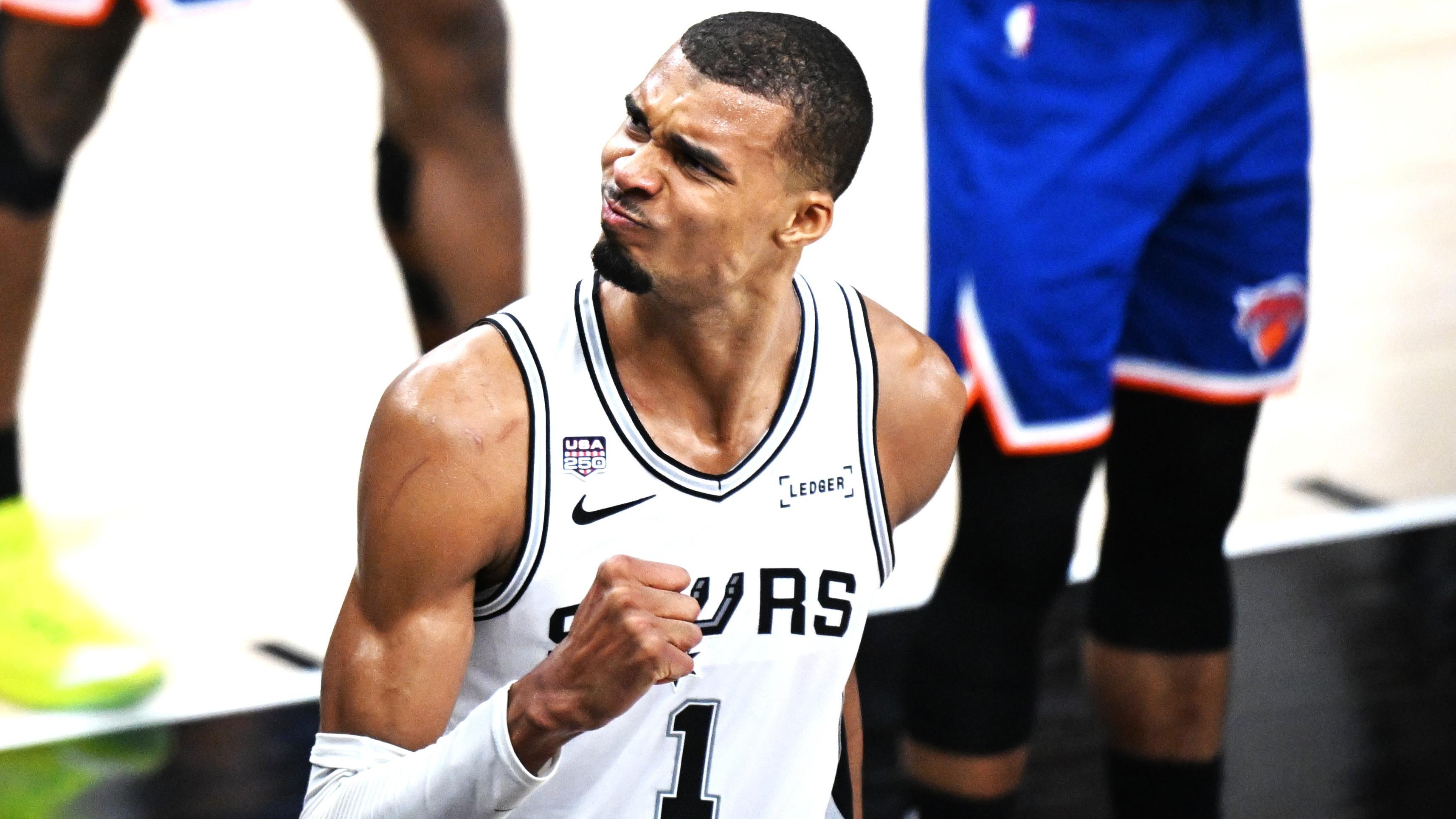 U.S.-SAN ANTONIO-BASKETBALL-NBA-FINALS-KNICKS VS SPURS U.S.-SAN ANTONIO-BASKETBALL-NBA-FINALS-KNICKS VS SPURS