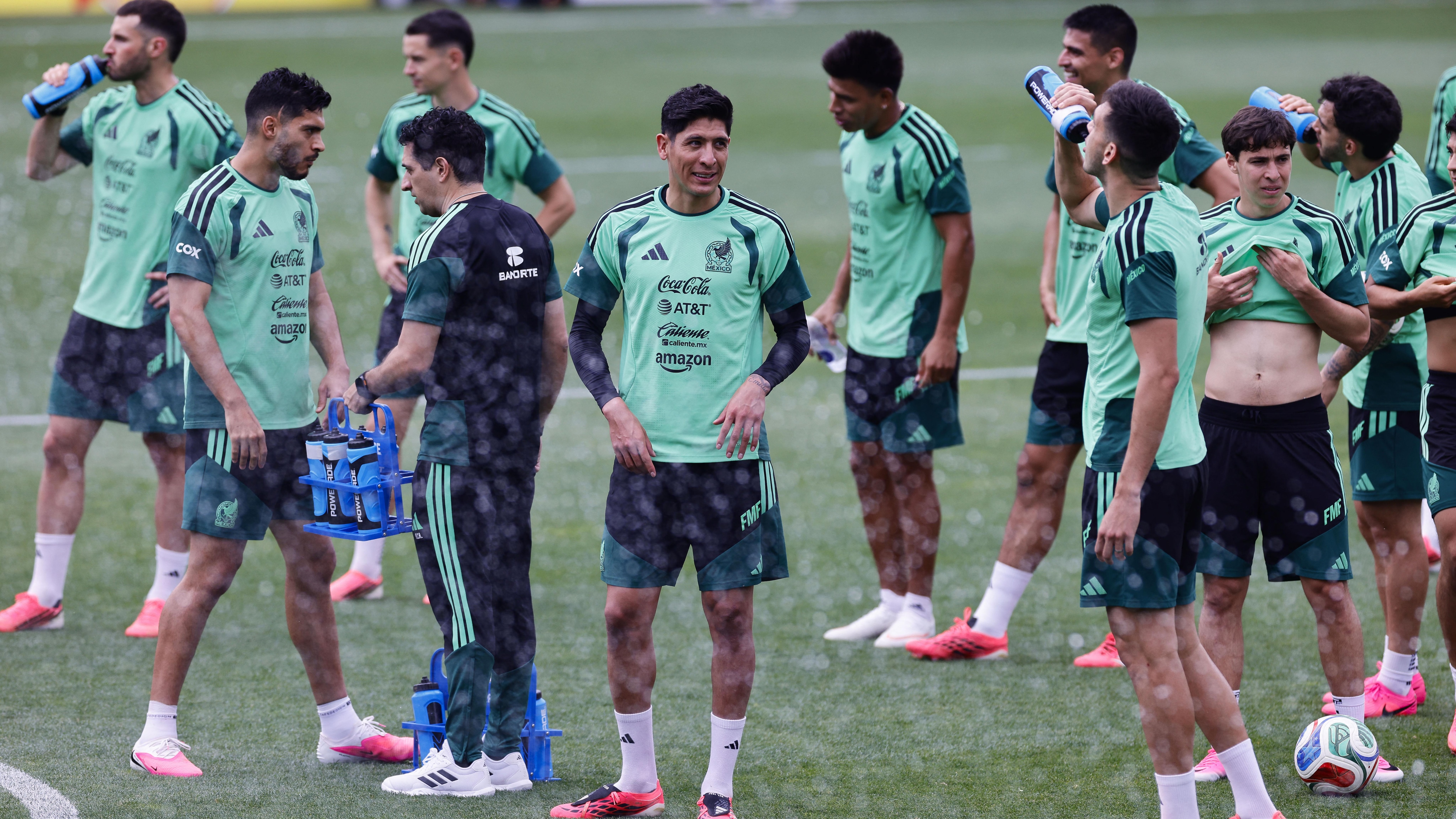 FBL-WC-2026-TRAINING-MEX