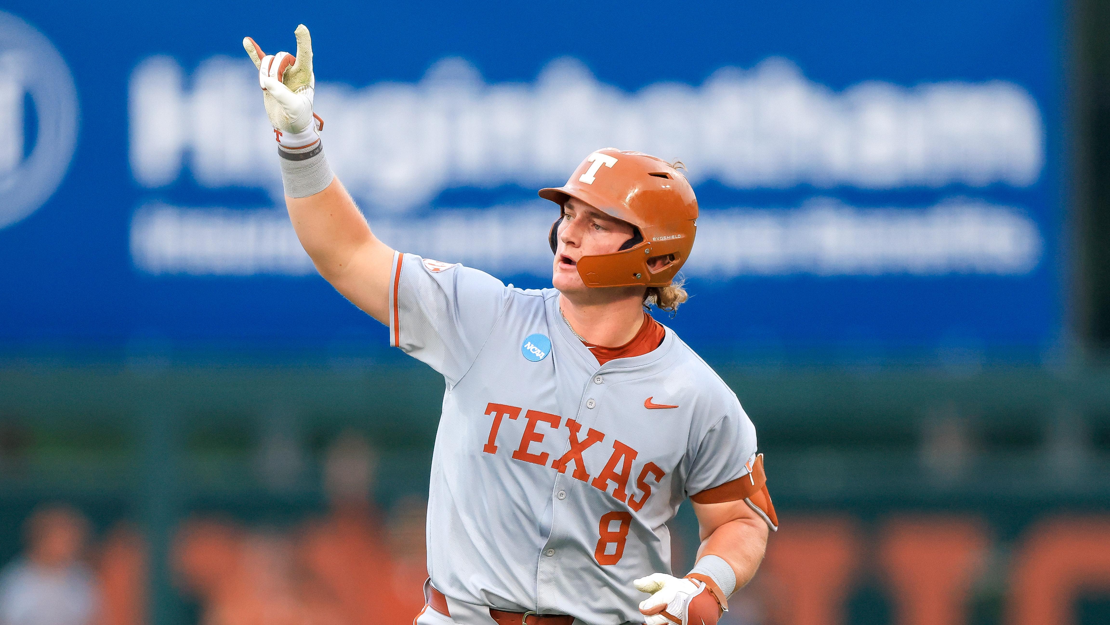 NCAA BASEBALL: JUN 07 Austin Super Regional - Oregon vs Texas NCAA BASEBALL: JUN 07 Austin Super Regional - Oregon vs Texas