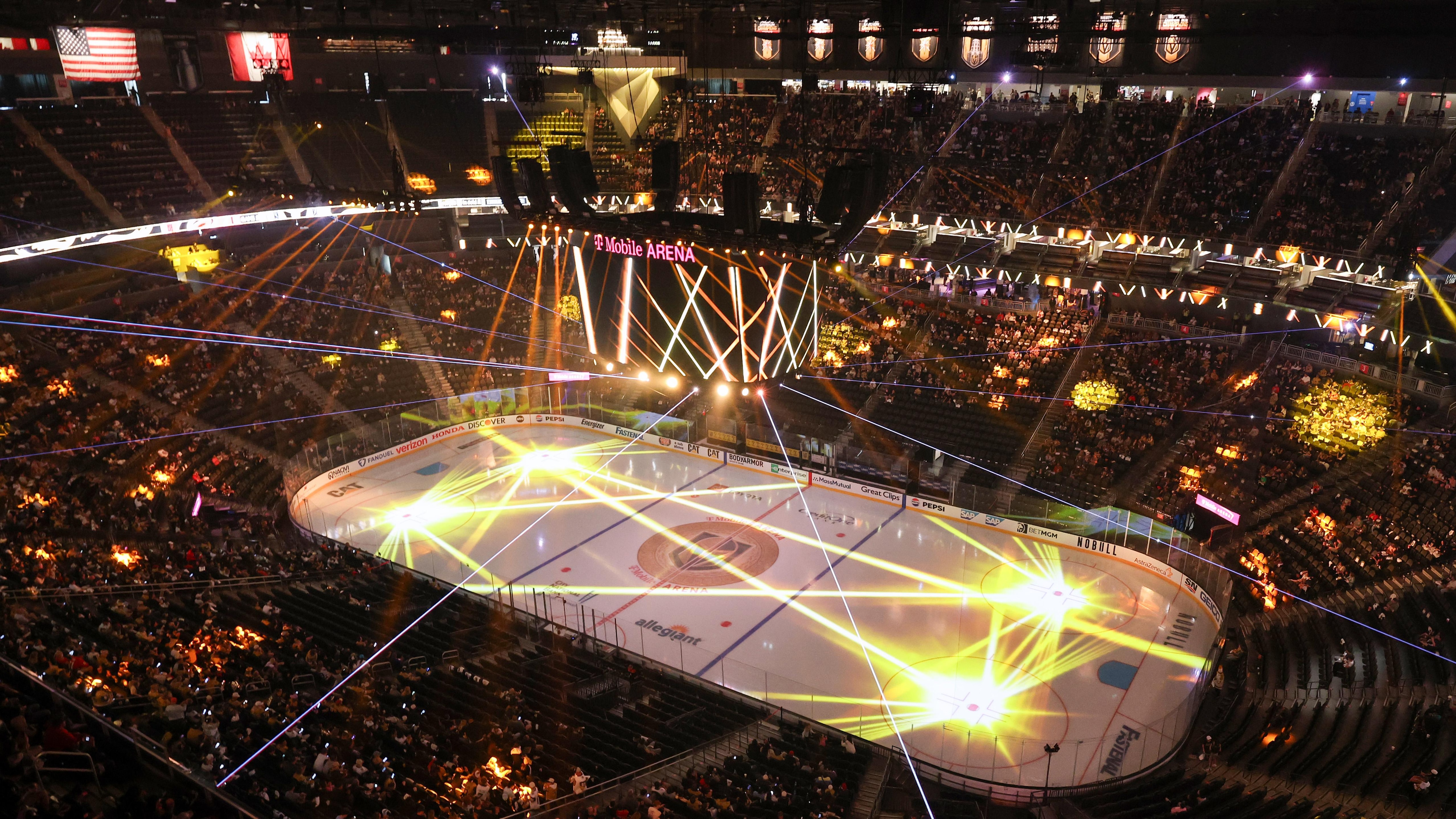 Vegas Golden Knights Fans Gather To Watch Game Two Of The Stanley Cup Final